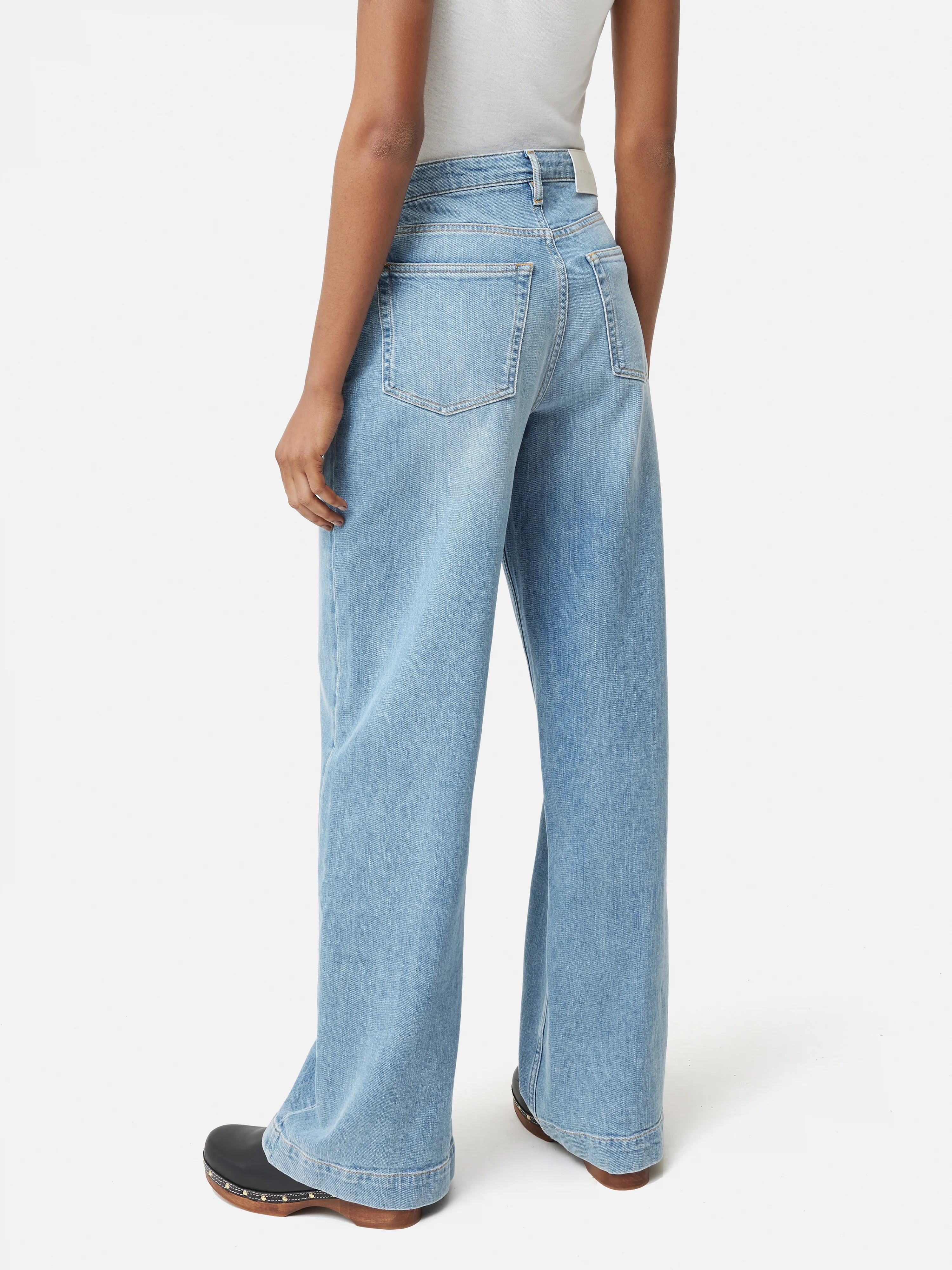 Balfour Long Wide Leg Jean | Light Blue Wash - Image 4