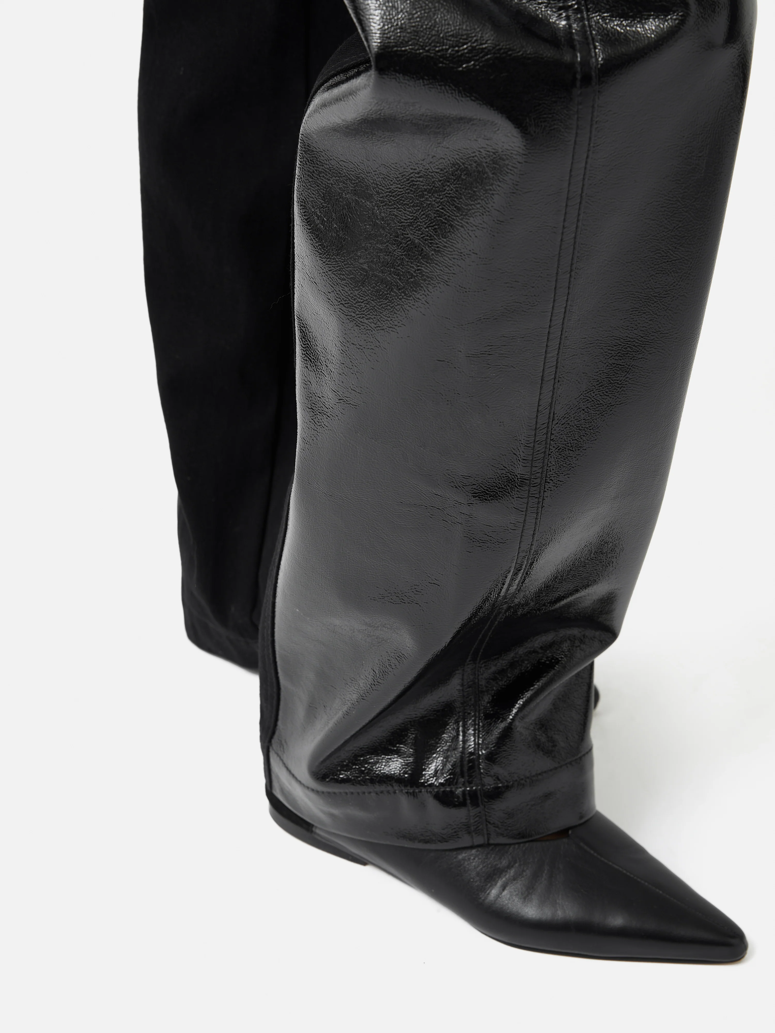 Beck Patent Panelled Jean | Black - Image 2