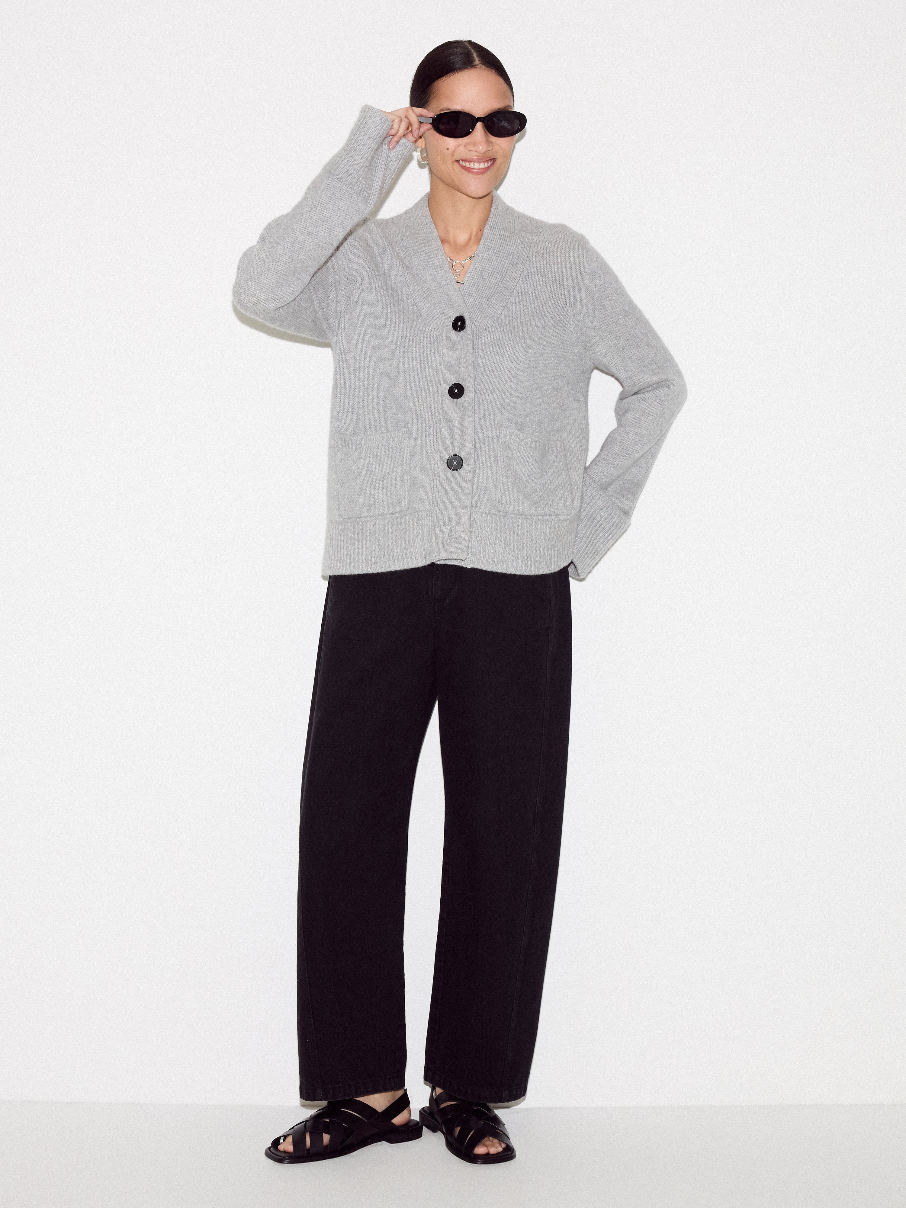 Chunky V Neck A Line Cardigan | Grey - Image 2