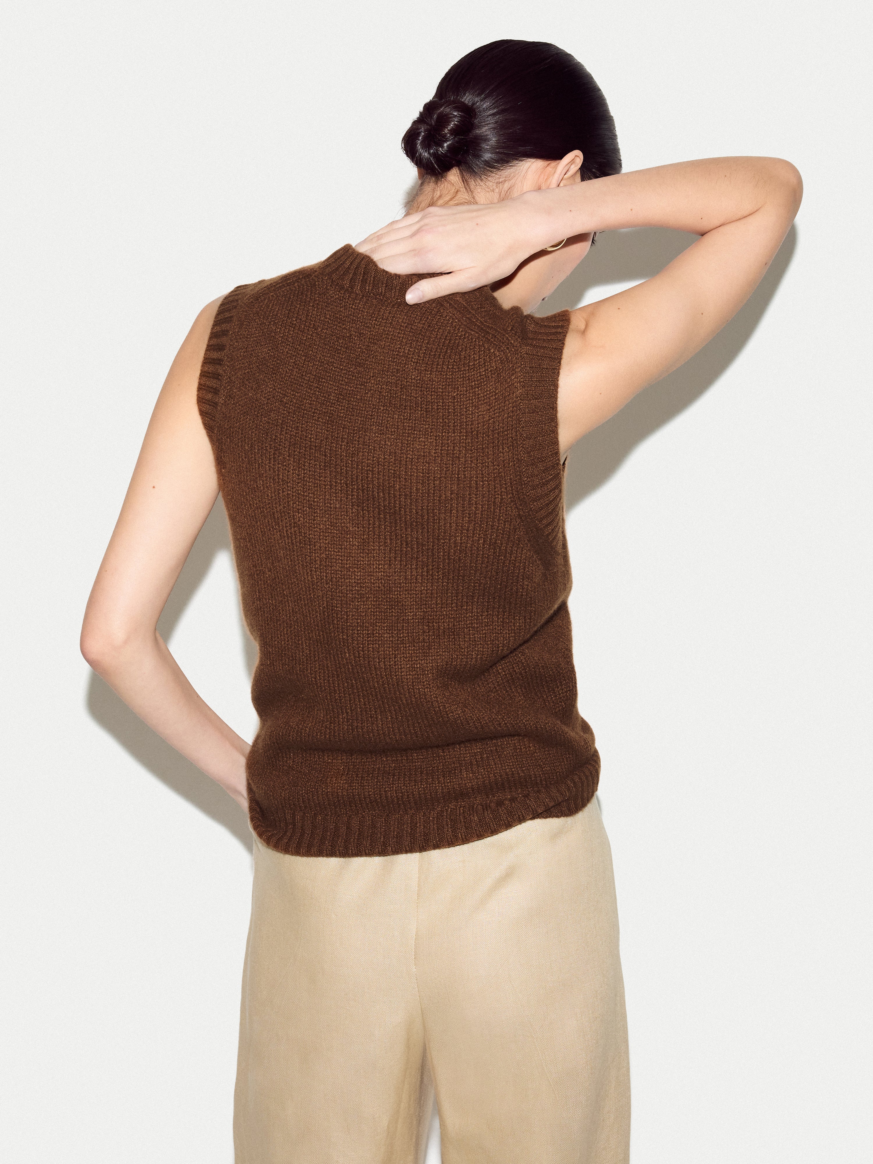Cloud Cashmere Crew Tank | Brown - Image 6