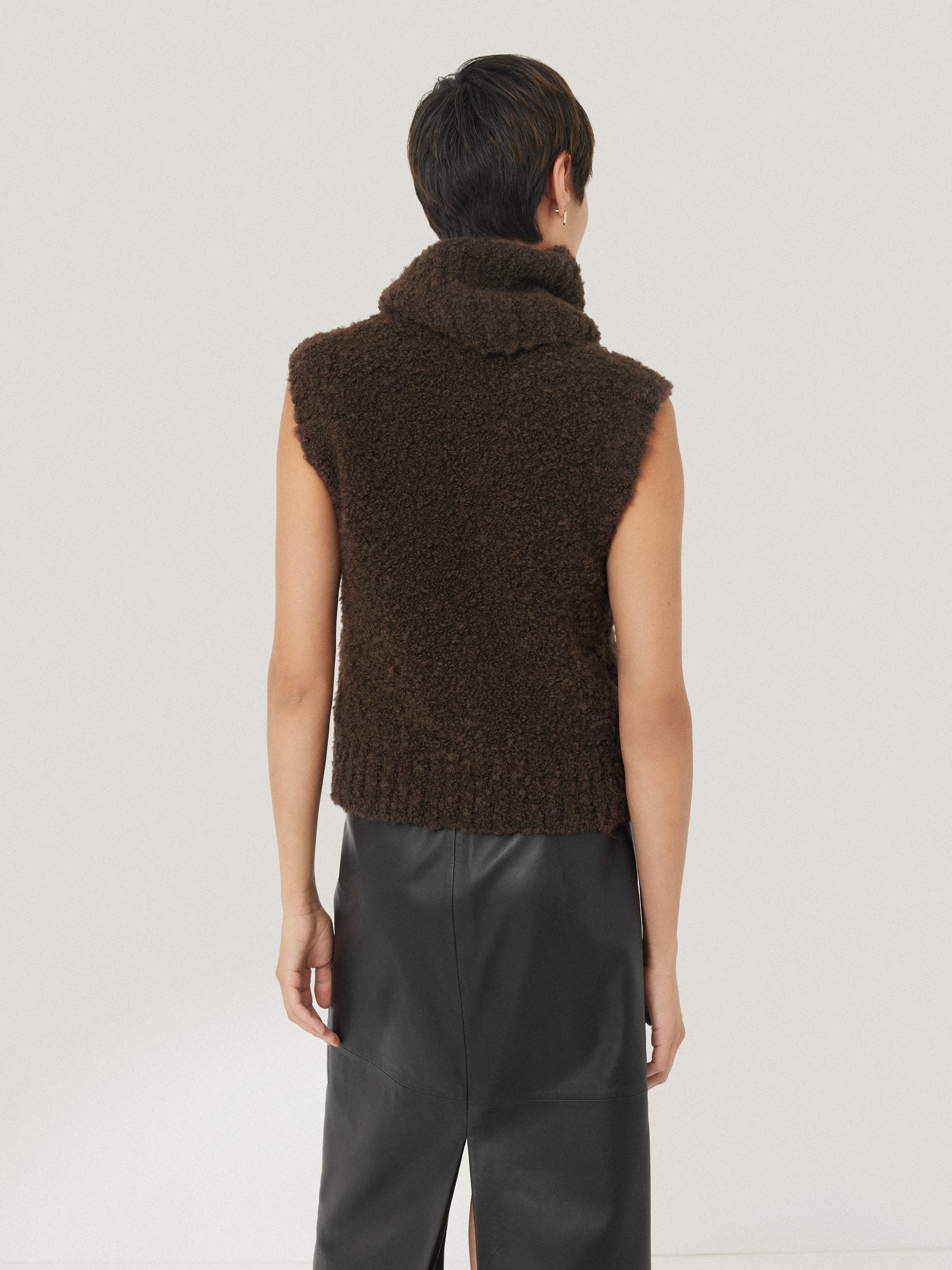 Cosy Boucle Tank and Snood | Brown - Image 5