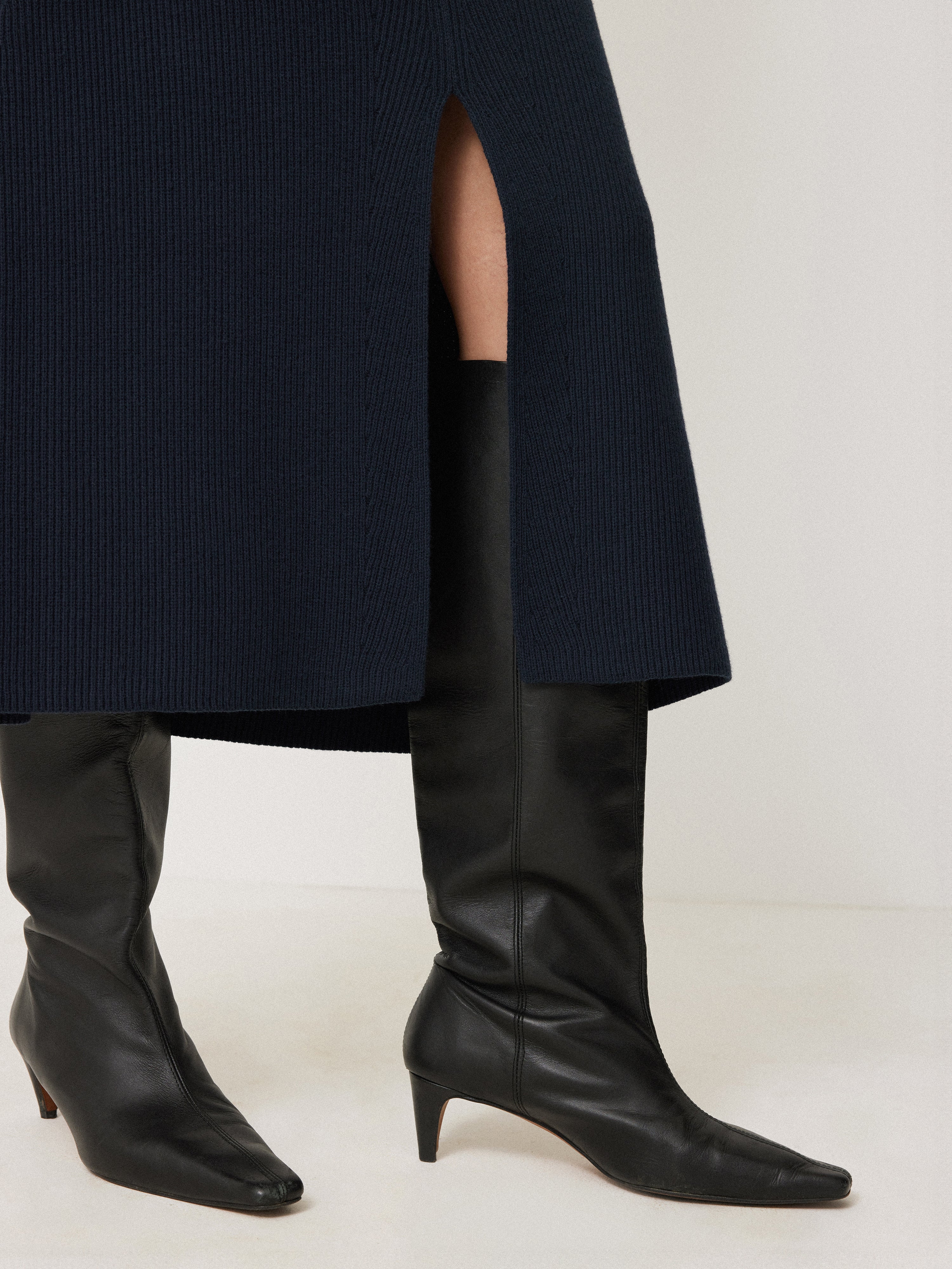 Cotton Blend Knitted Skirt | Navy - Image 5