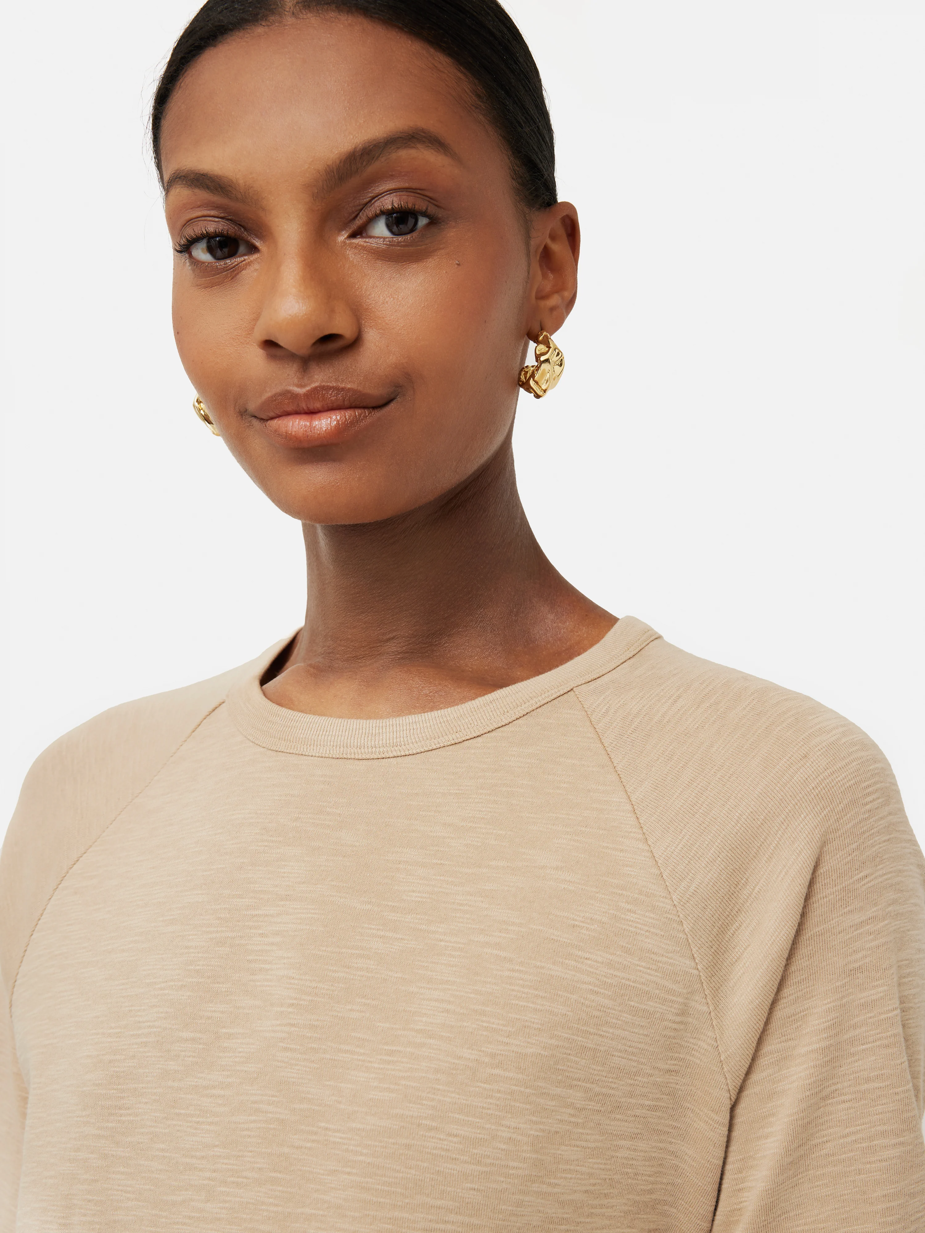 Cotton Luxe Raglan Tee | Beige - Image 3