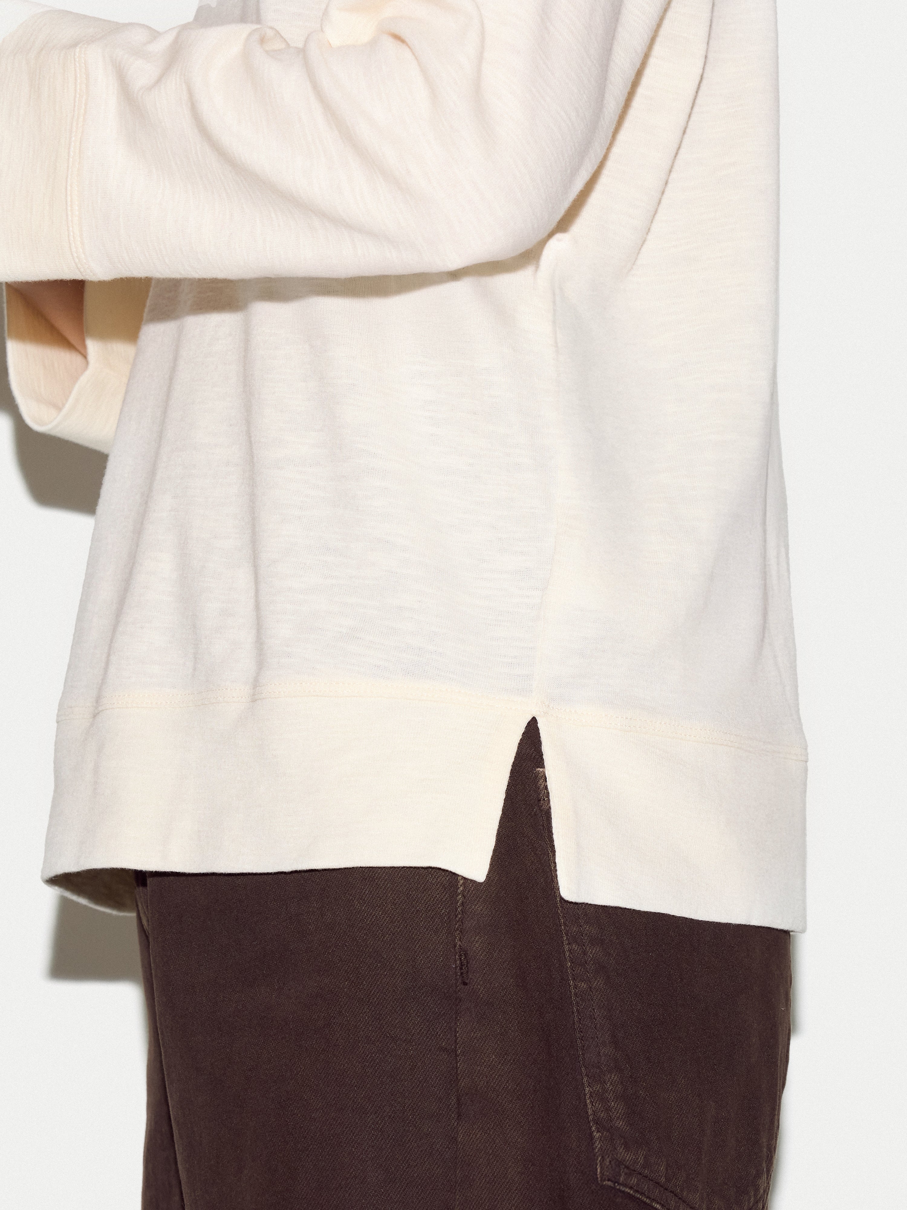 Cotton Luxe Raglan T-shirt | Cream - Image 3
