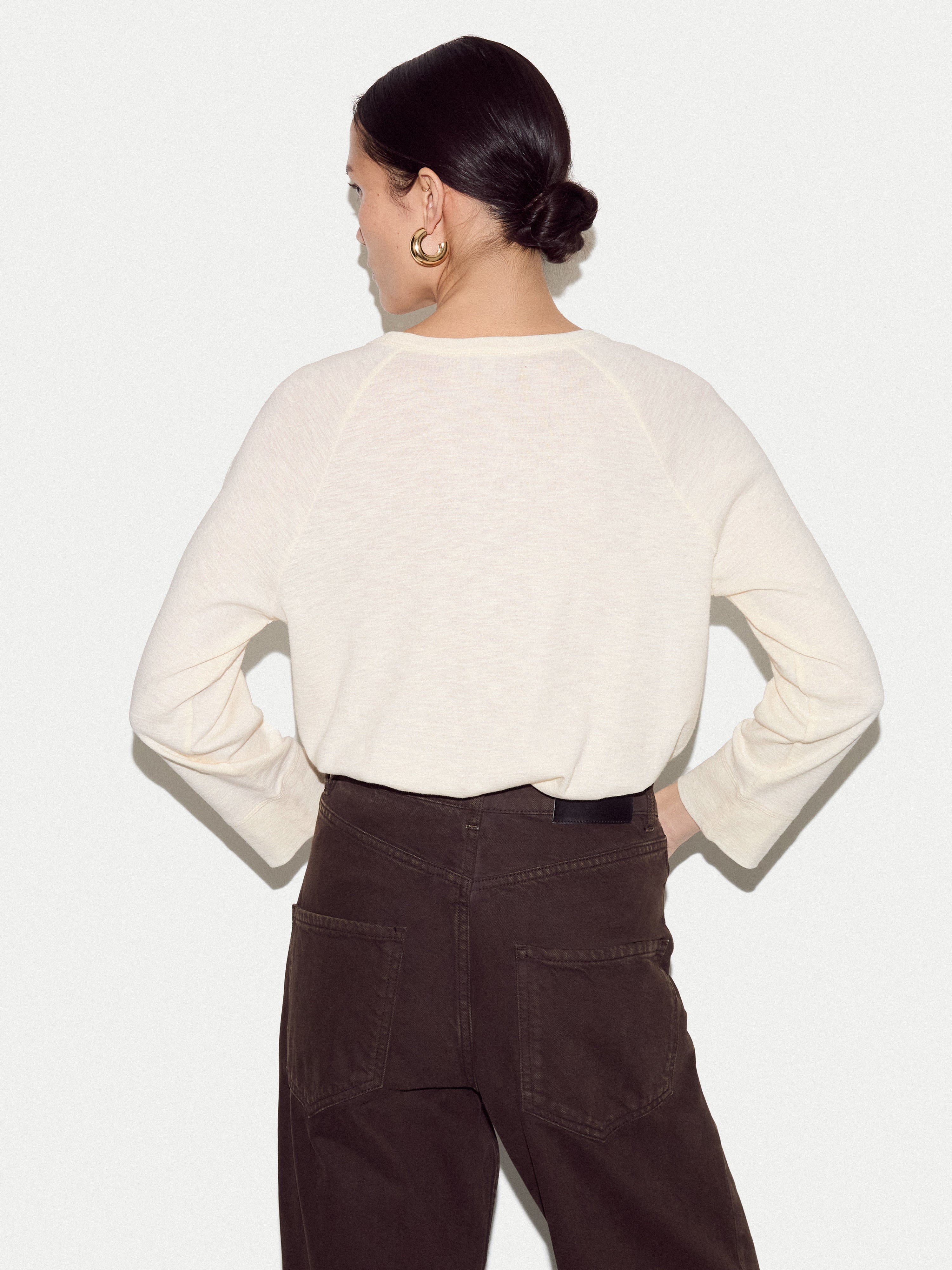 Cotton Luxe Raglan T-shirt | Cream - Image 4