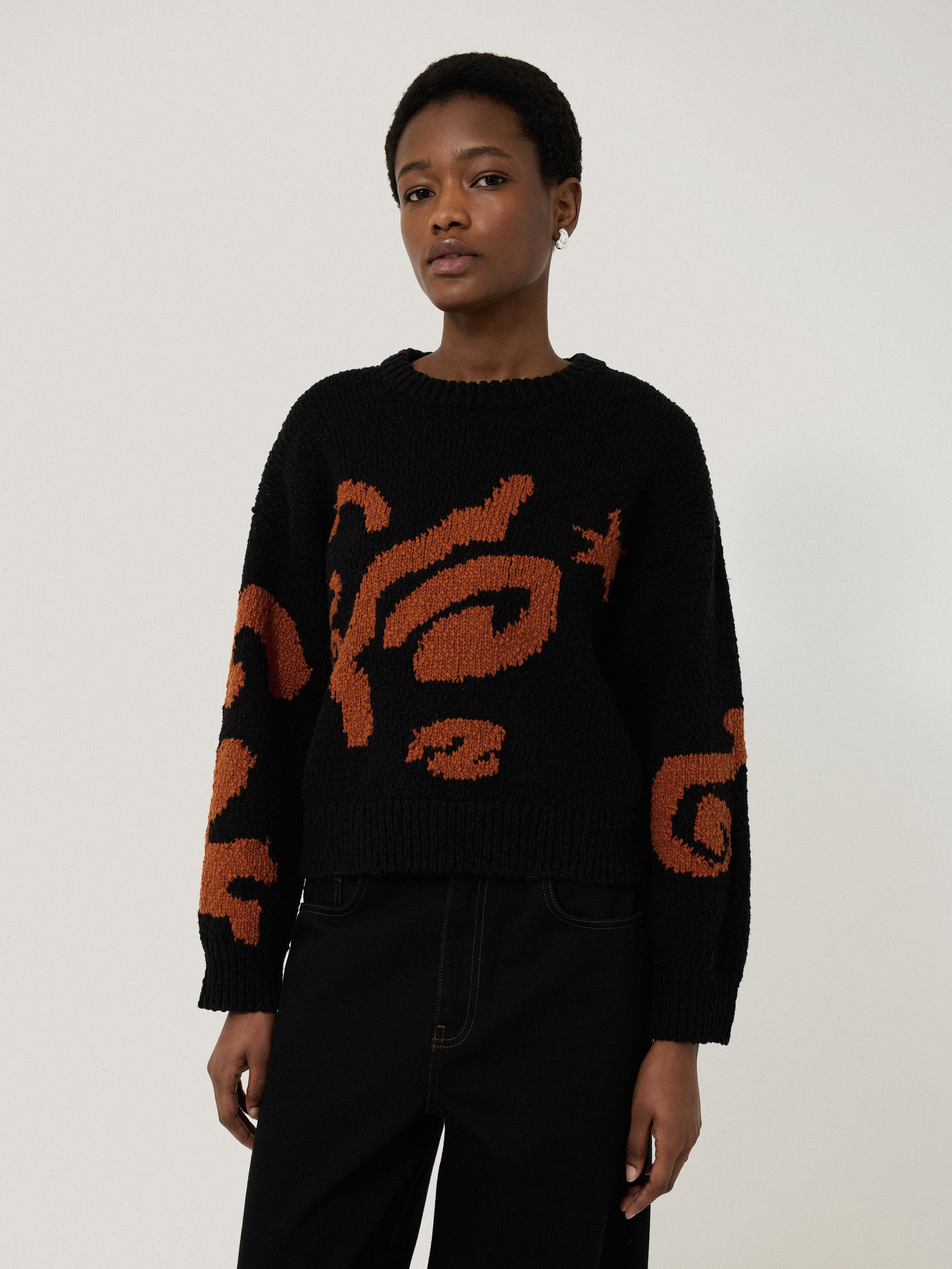 Cotton Motif Intarsia Jumper | Black - Image 2