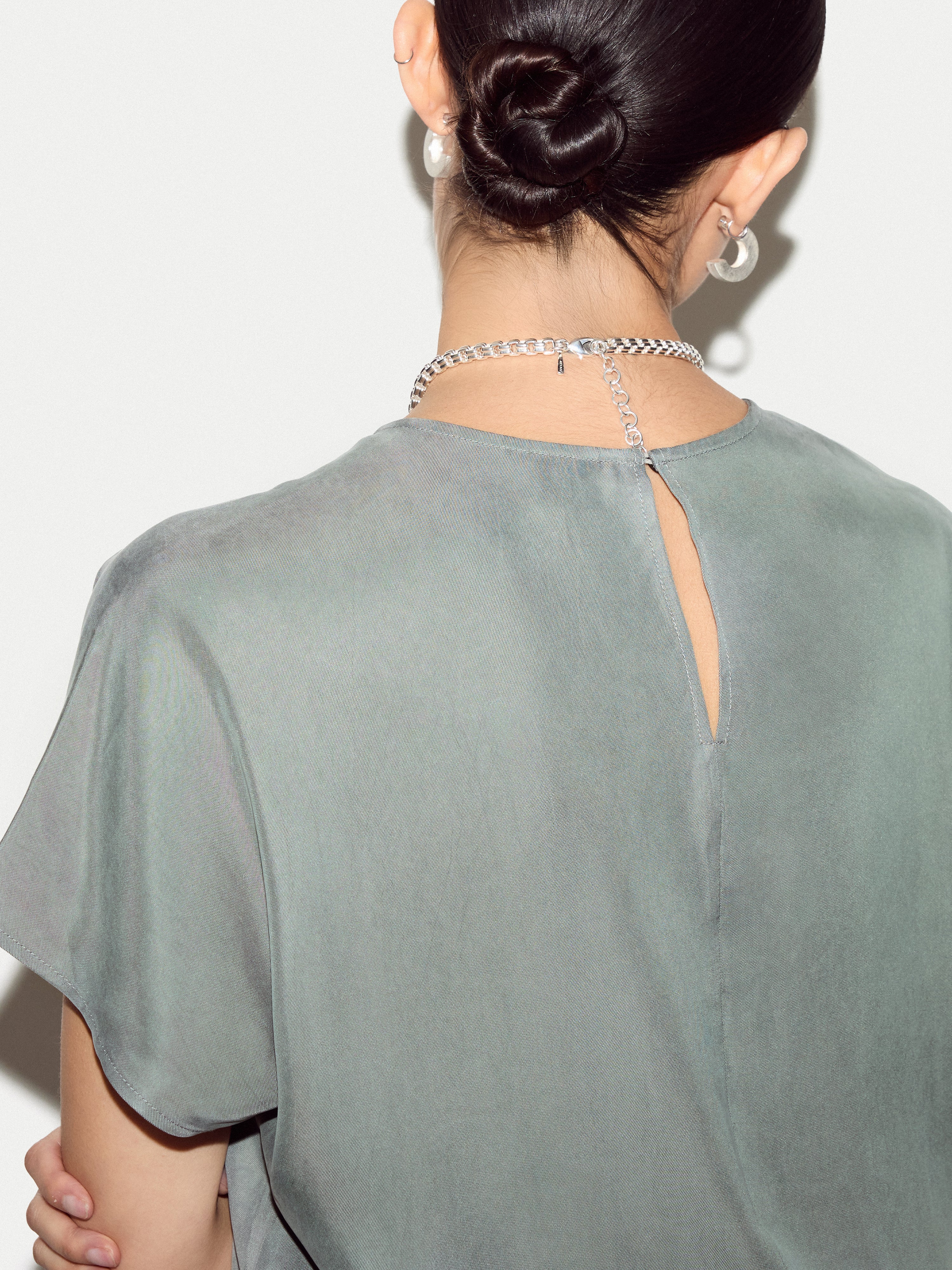 Cupro Relaxed T-shirt | Khaki - Image 5