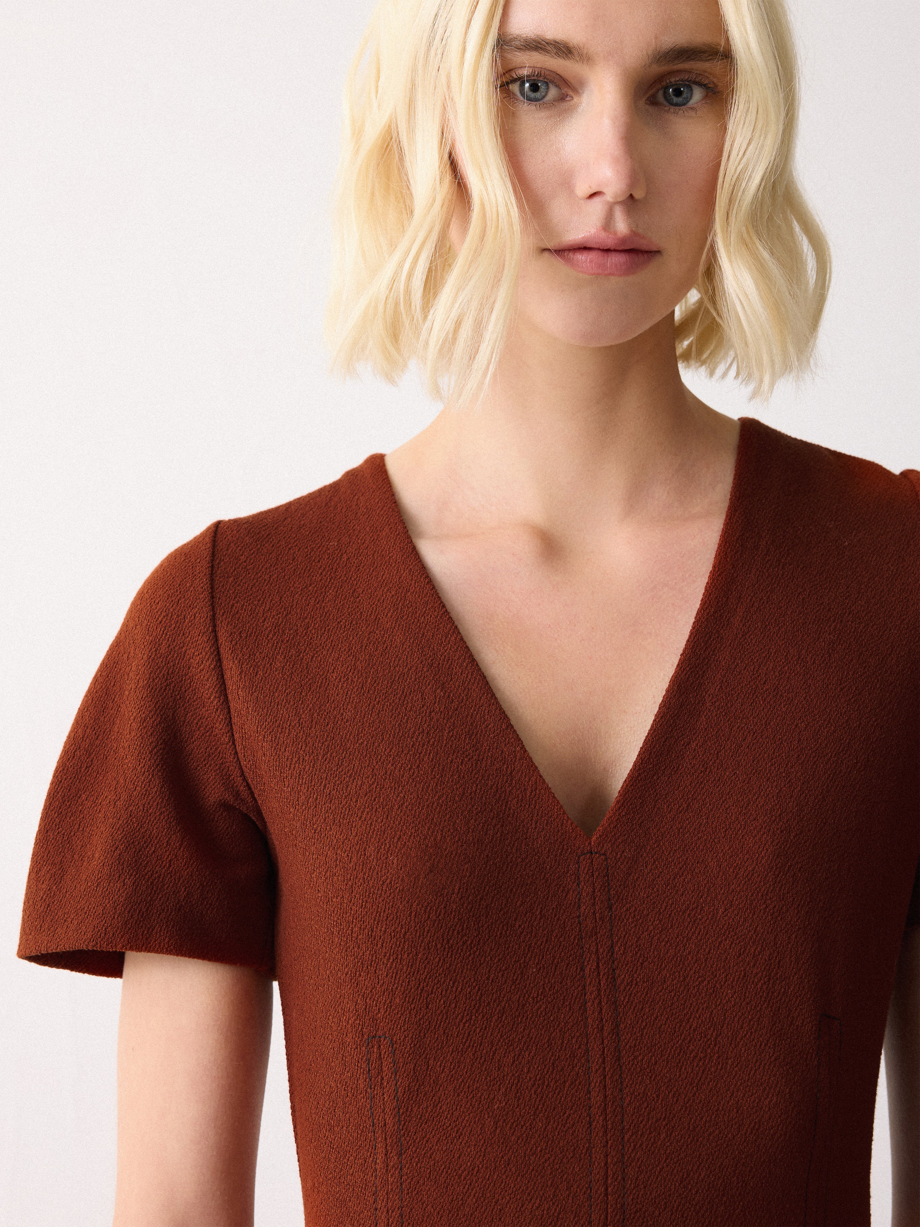 Curved Sleeve Midi Dress | Auburn - Image 4