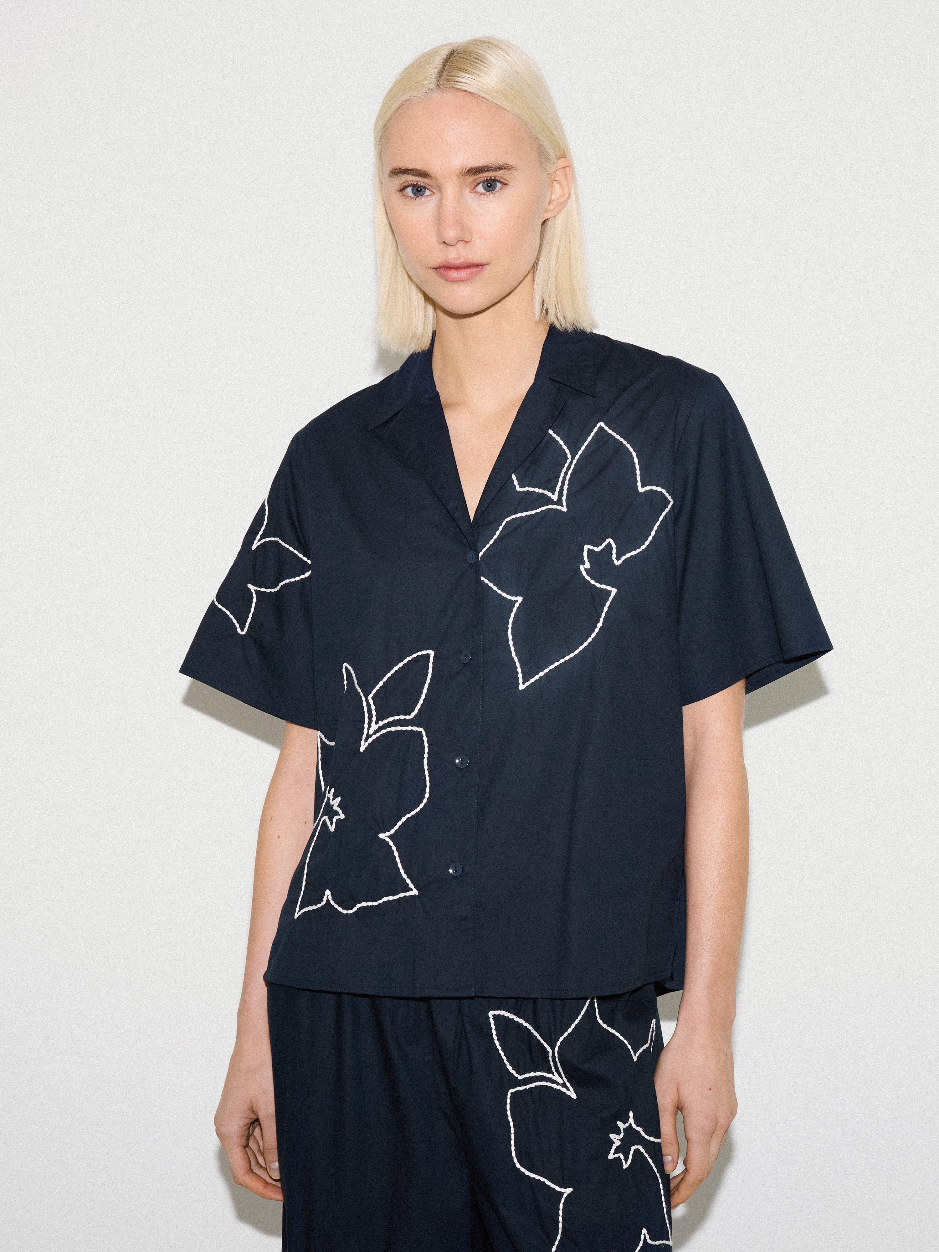 Cut Out Embroidery Shirt | Navy