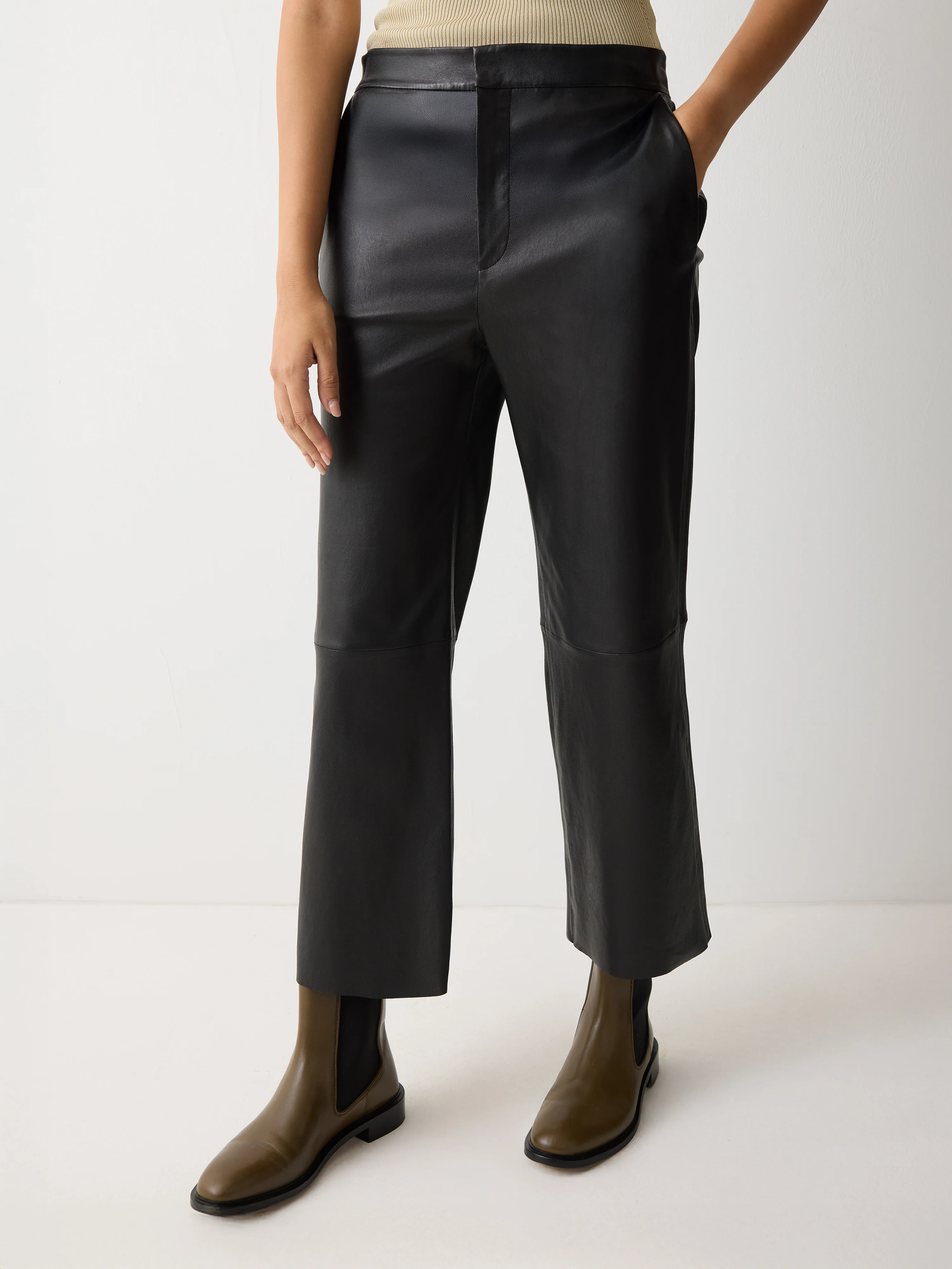 Dale Cropped Leather Trouser | Black - Image 2