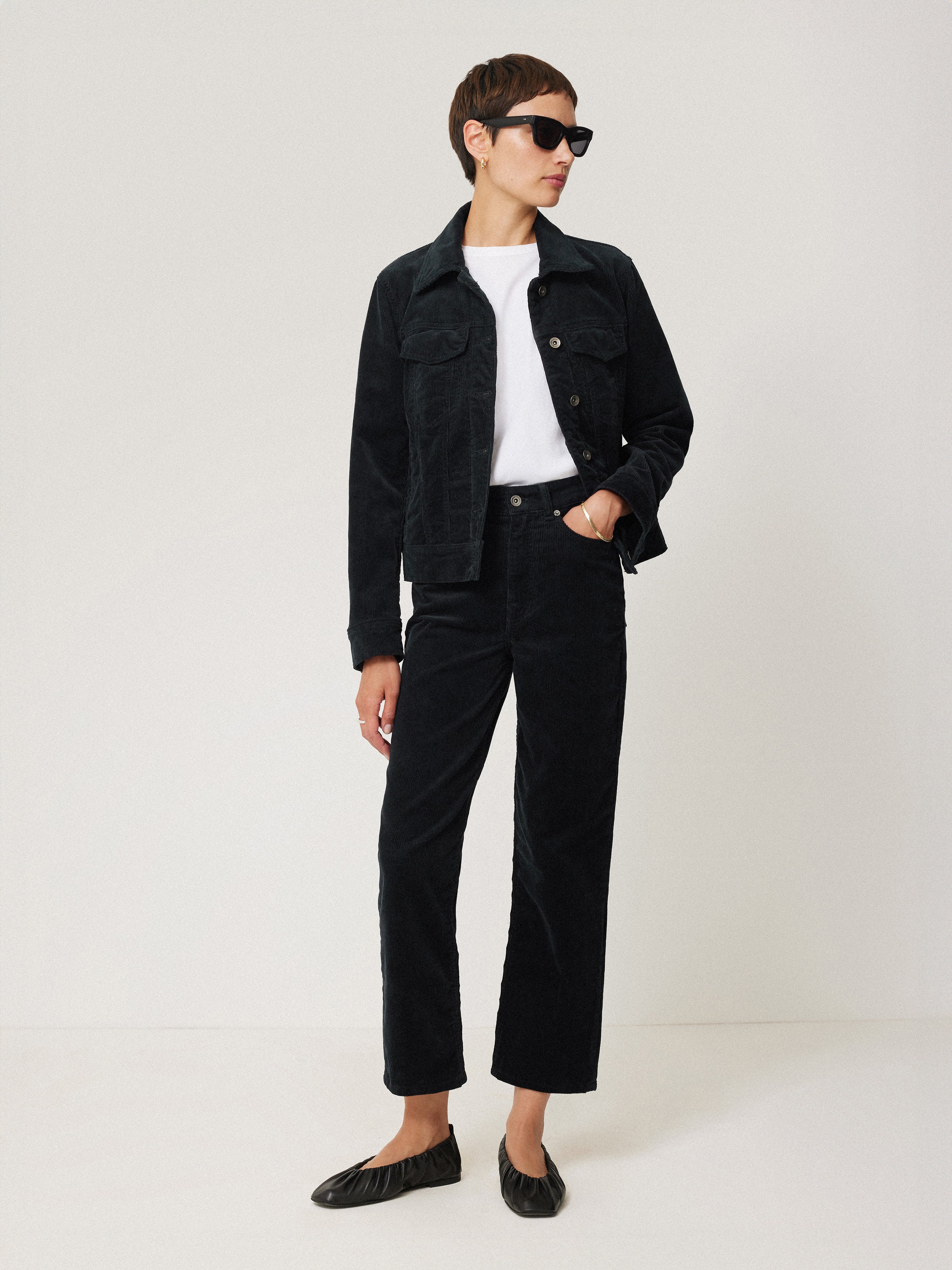 Delmont Cord Tapered Jean | Navy - Image 4