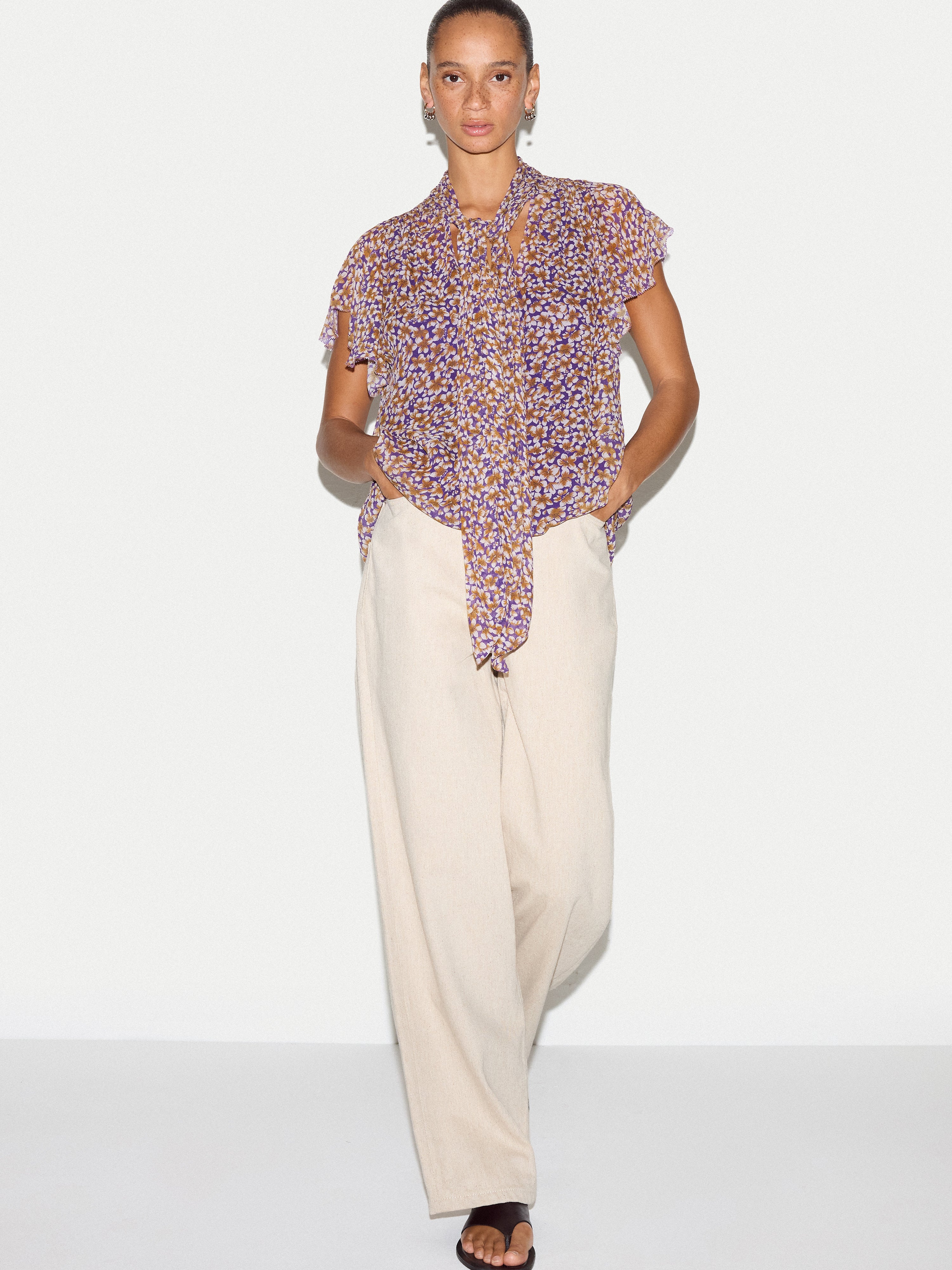 Ditsy Tie Detail Top | Purple - Image 2