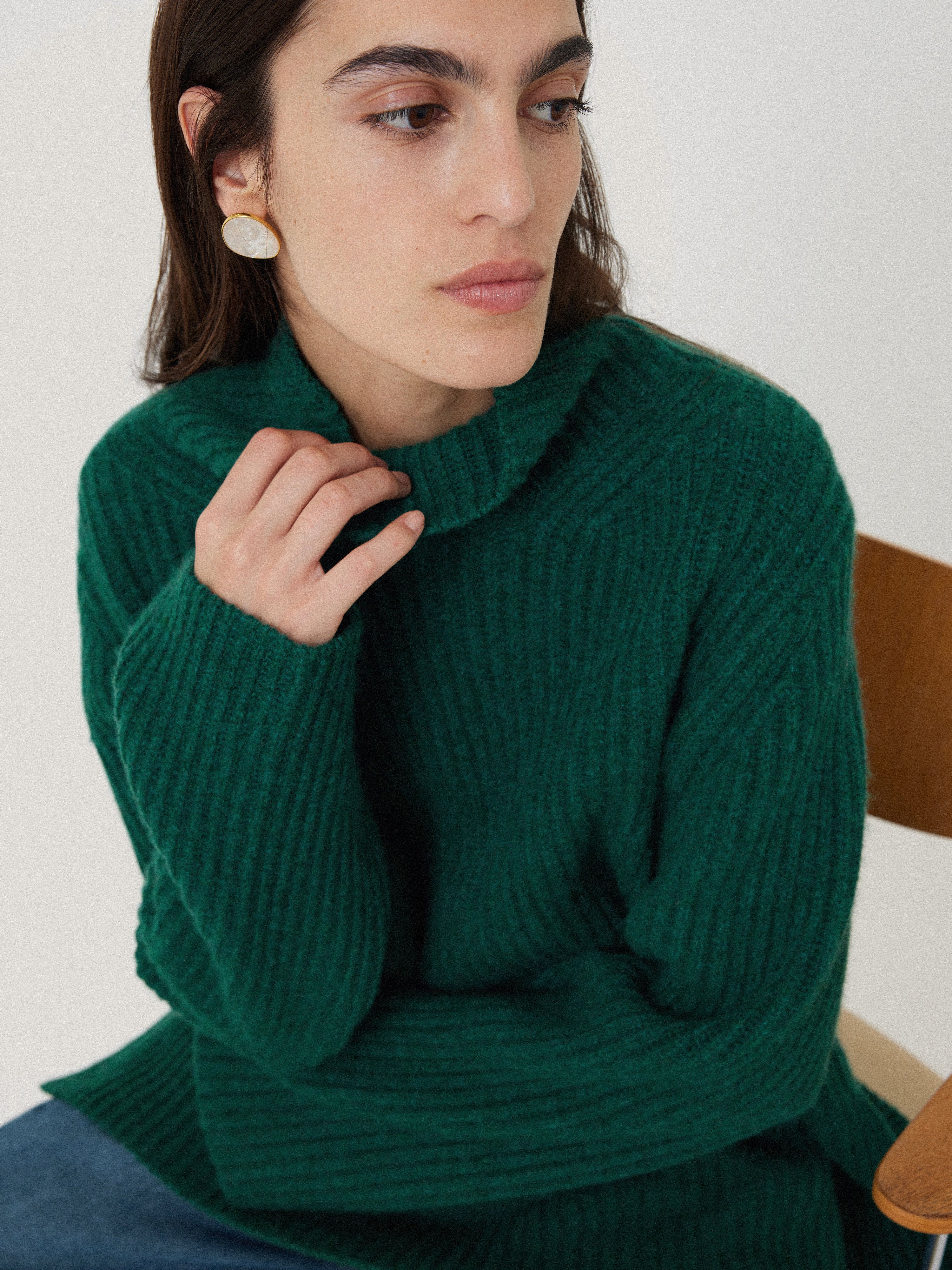 Faroe Fishermans Rib Jumper | Green - Image 2