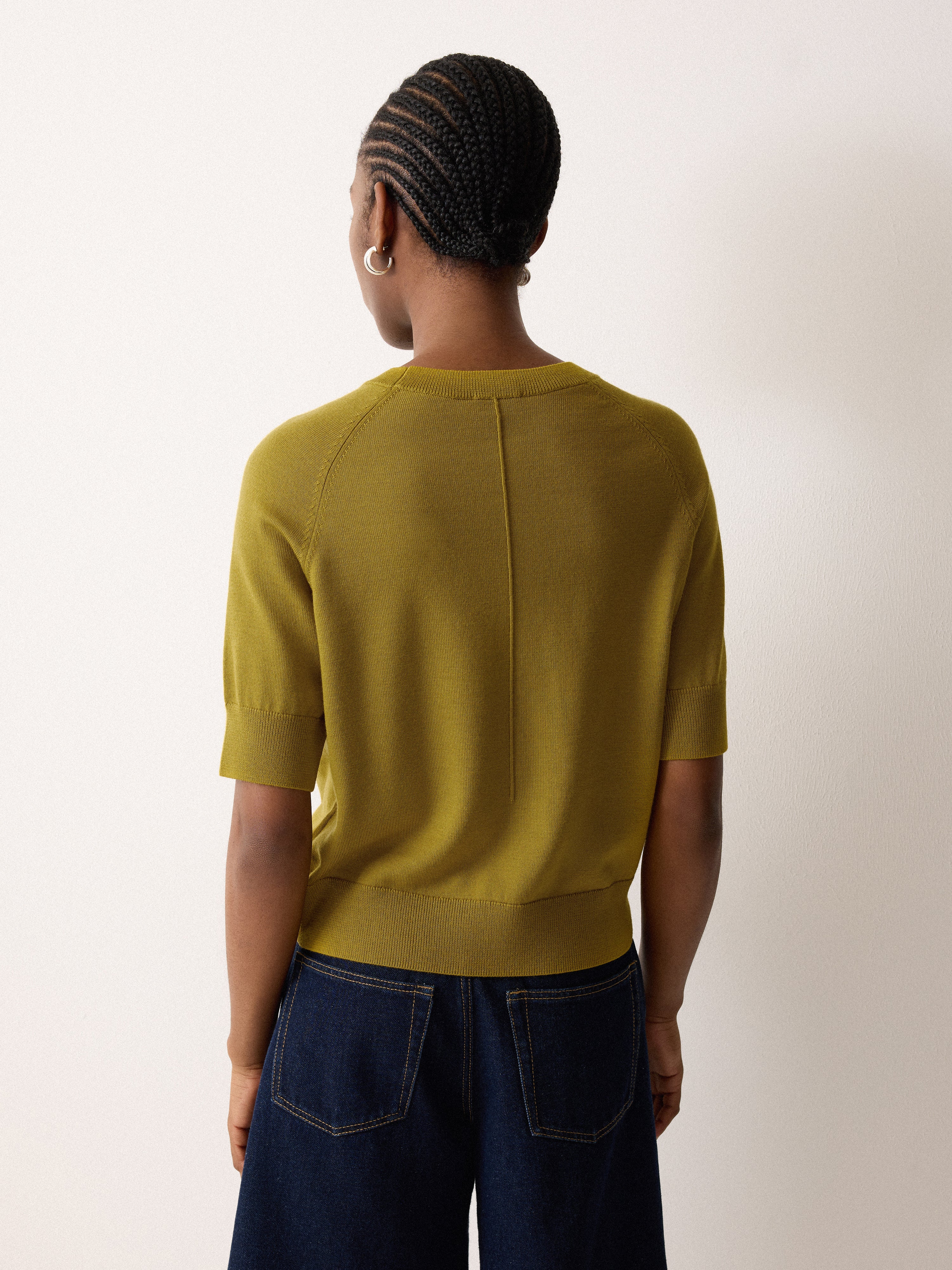 Fine Merino Raglan T-shirt | Green - Image 4