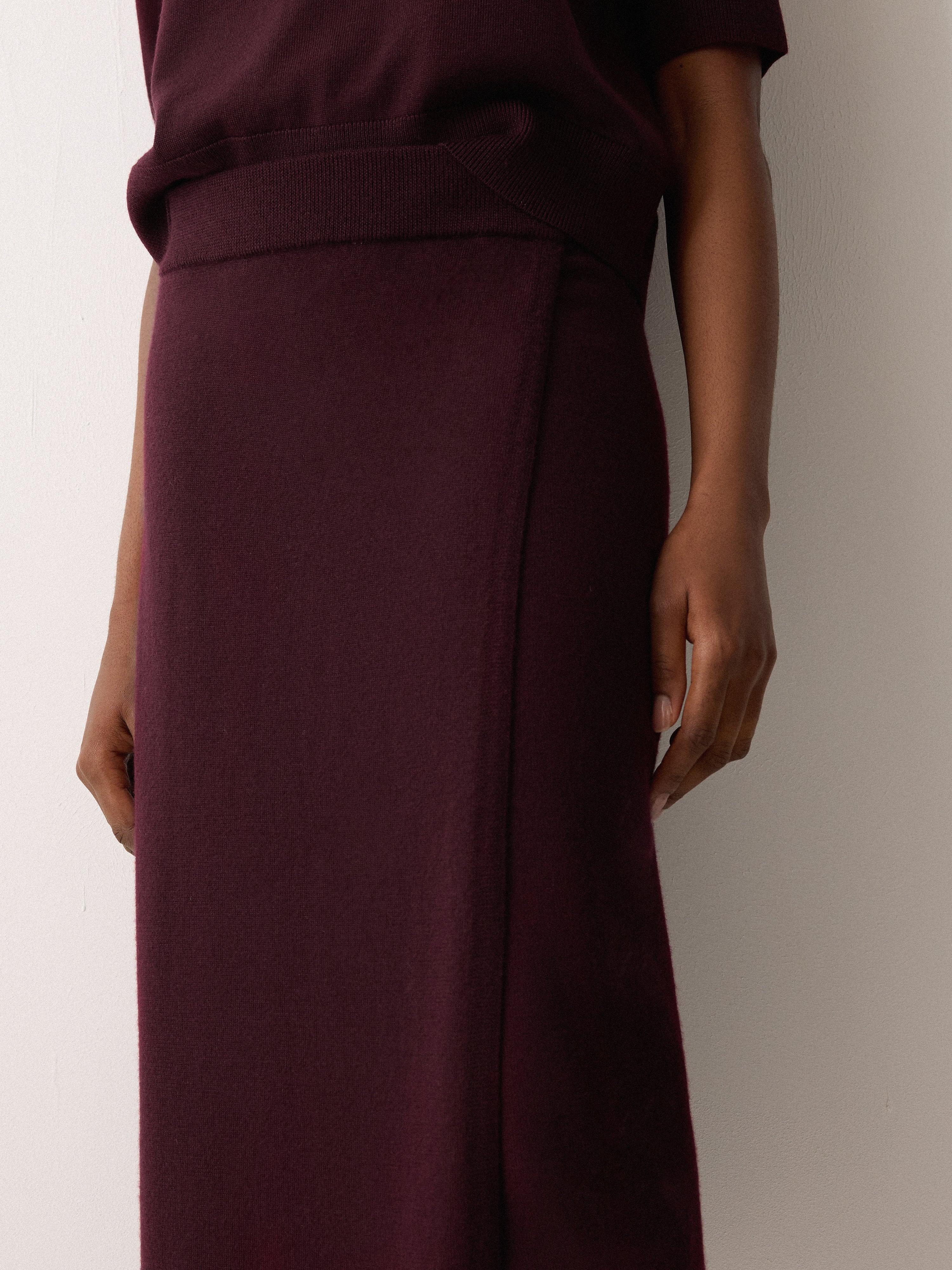 Fine Merino Wrap Skirt | Burgundy - Image 2