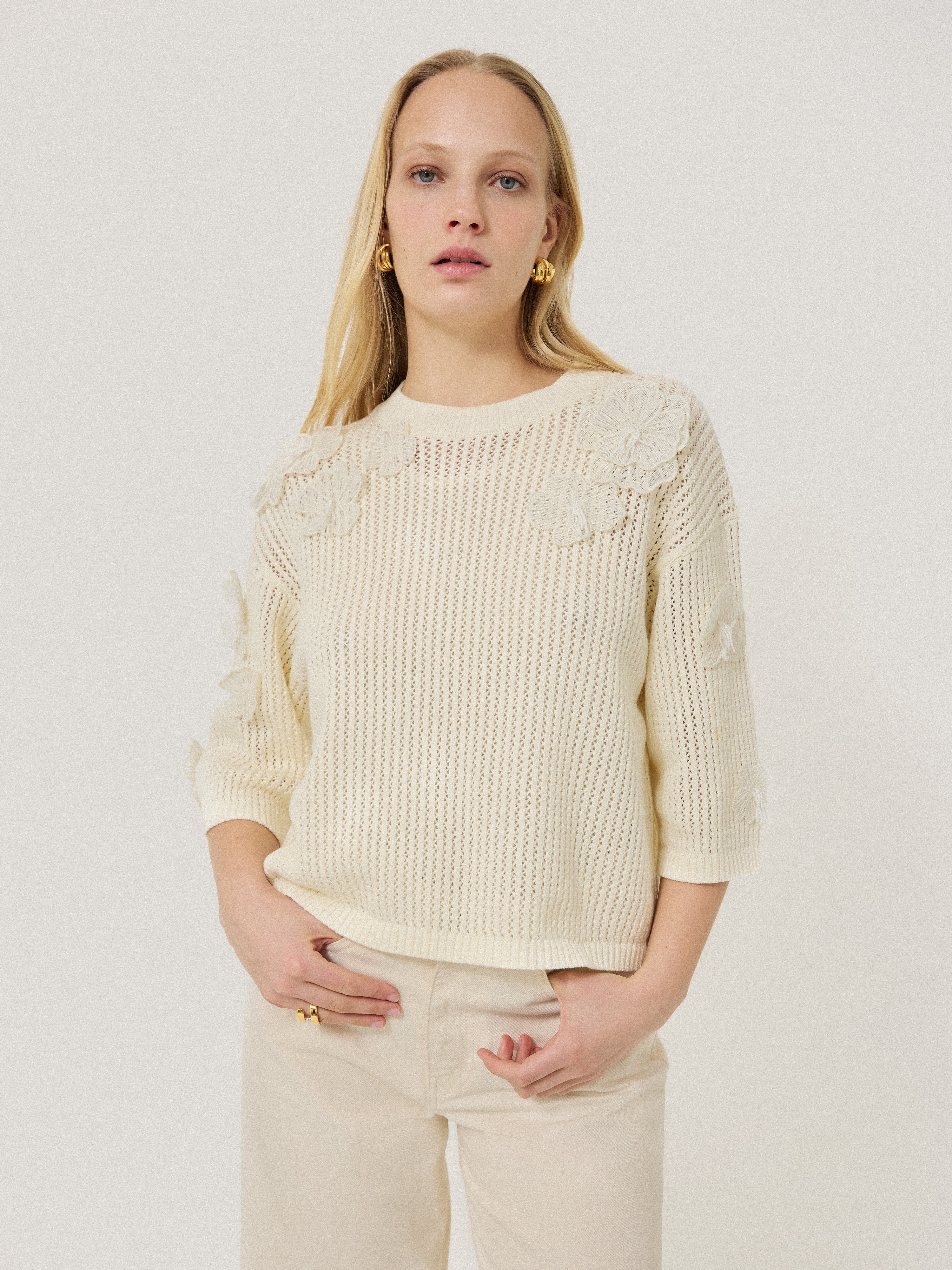 Floral Applique Knit Top | Cream - Image 2