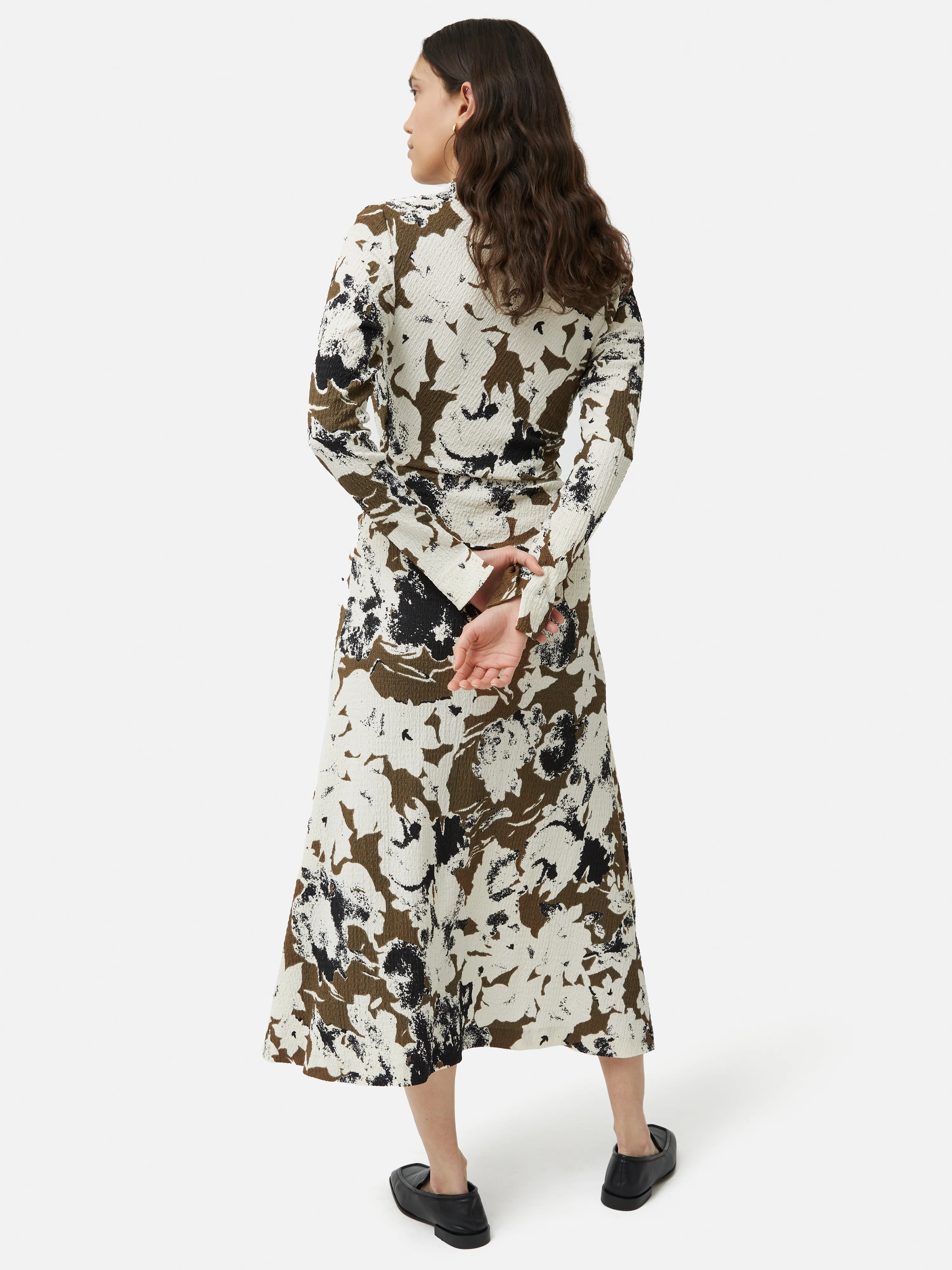 Floral Echo Ruched Dress | Khaki - Image 4