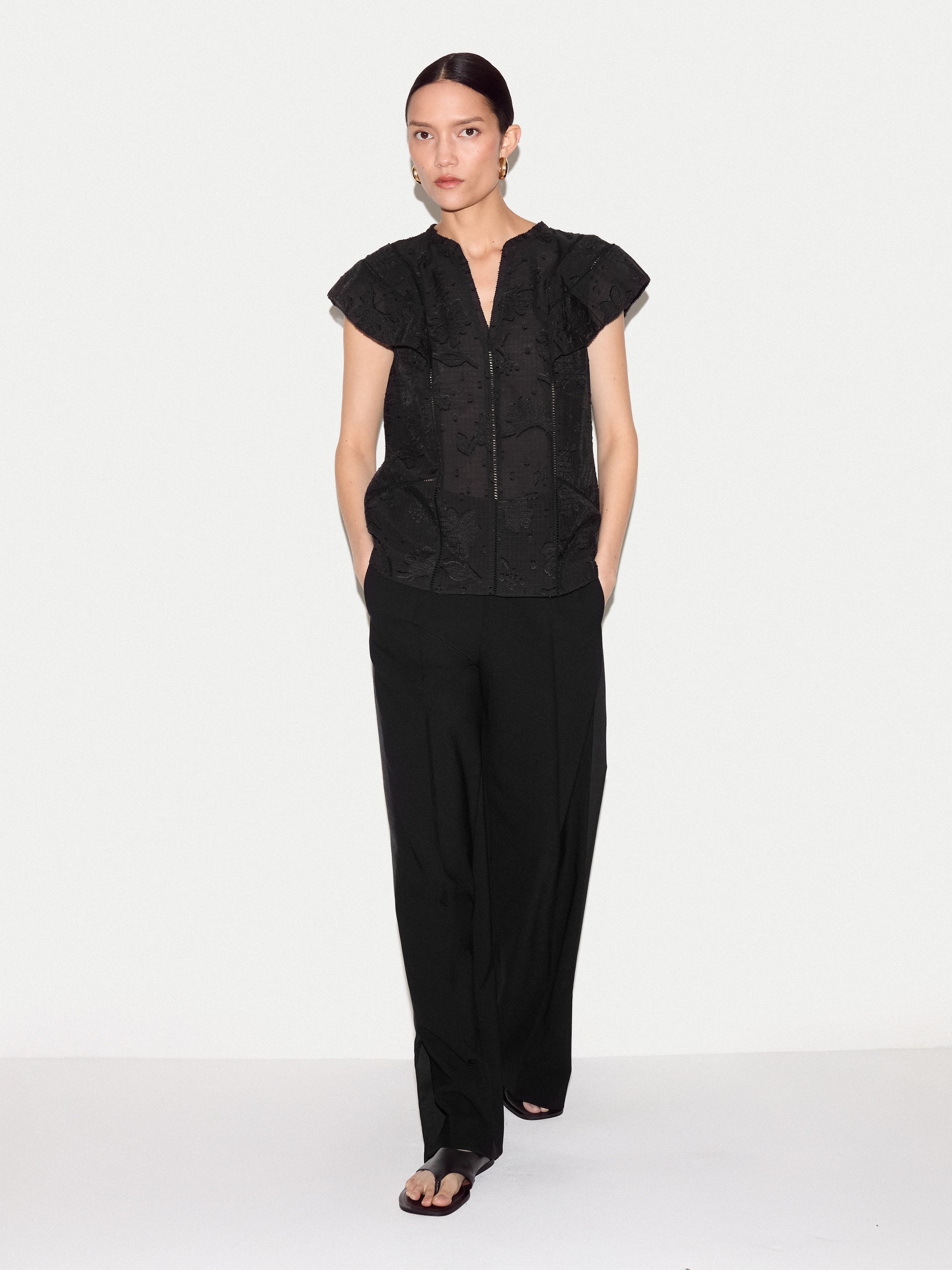 Floral Jacquard Top | Black - Image 2