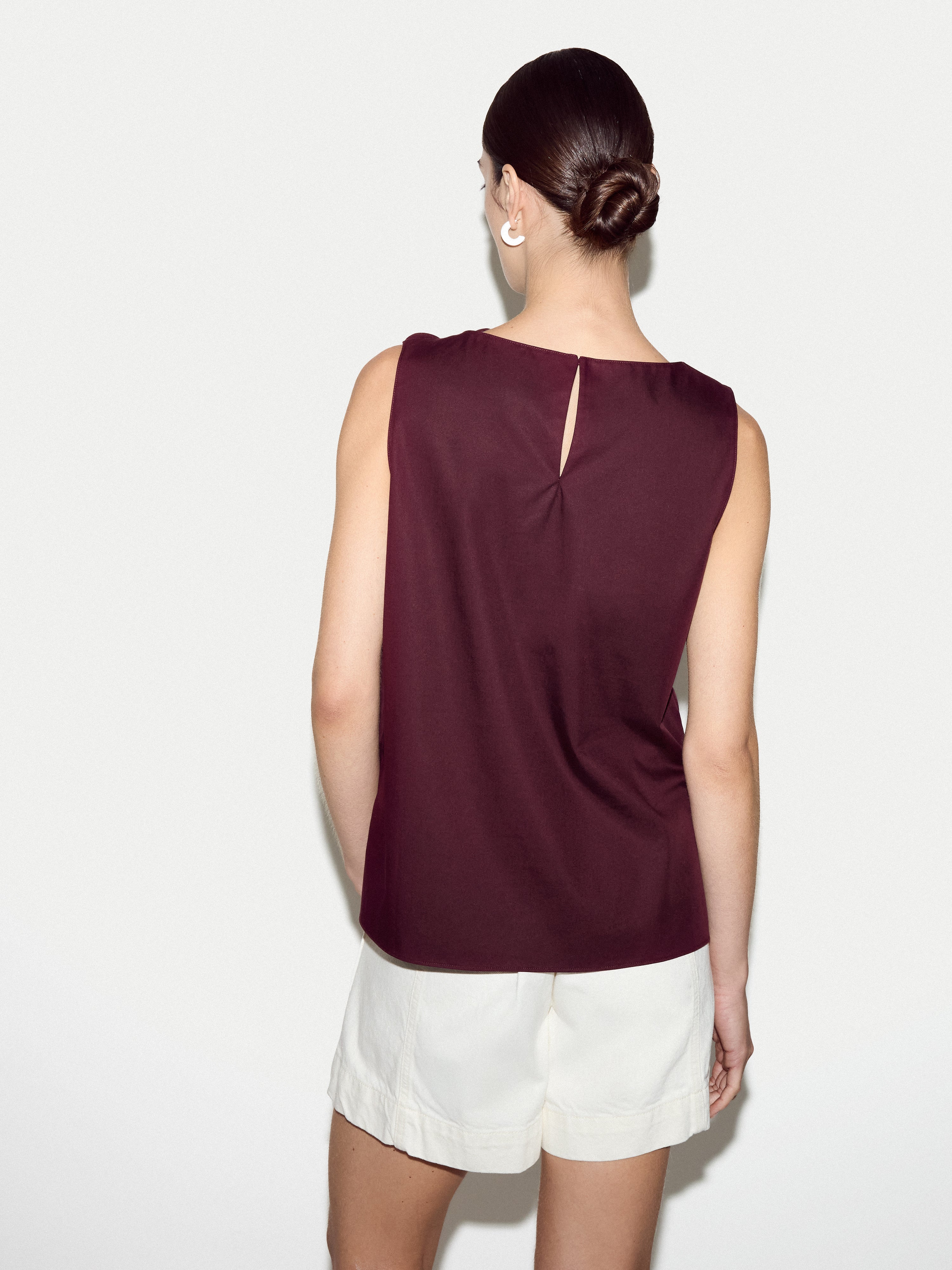 Flower Applique Cotton Top | Burgundy - Image 7