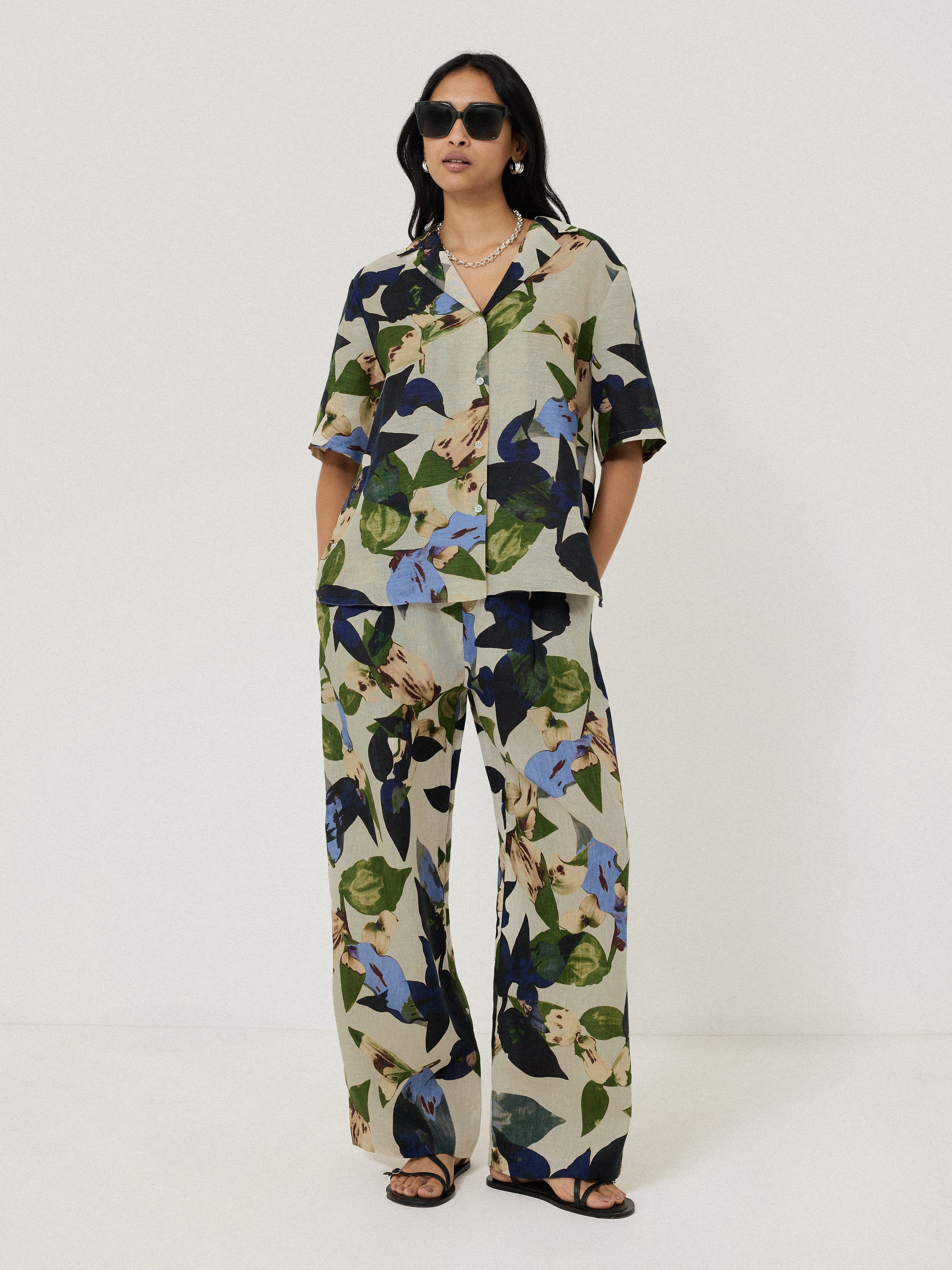 Future Botanic Linen Trouser | Neutral - Image 5