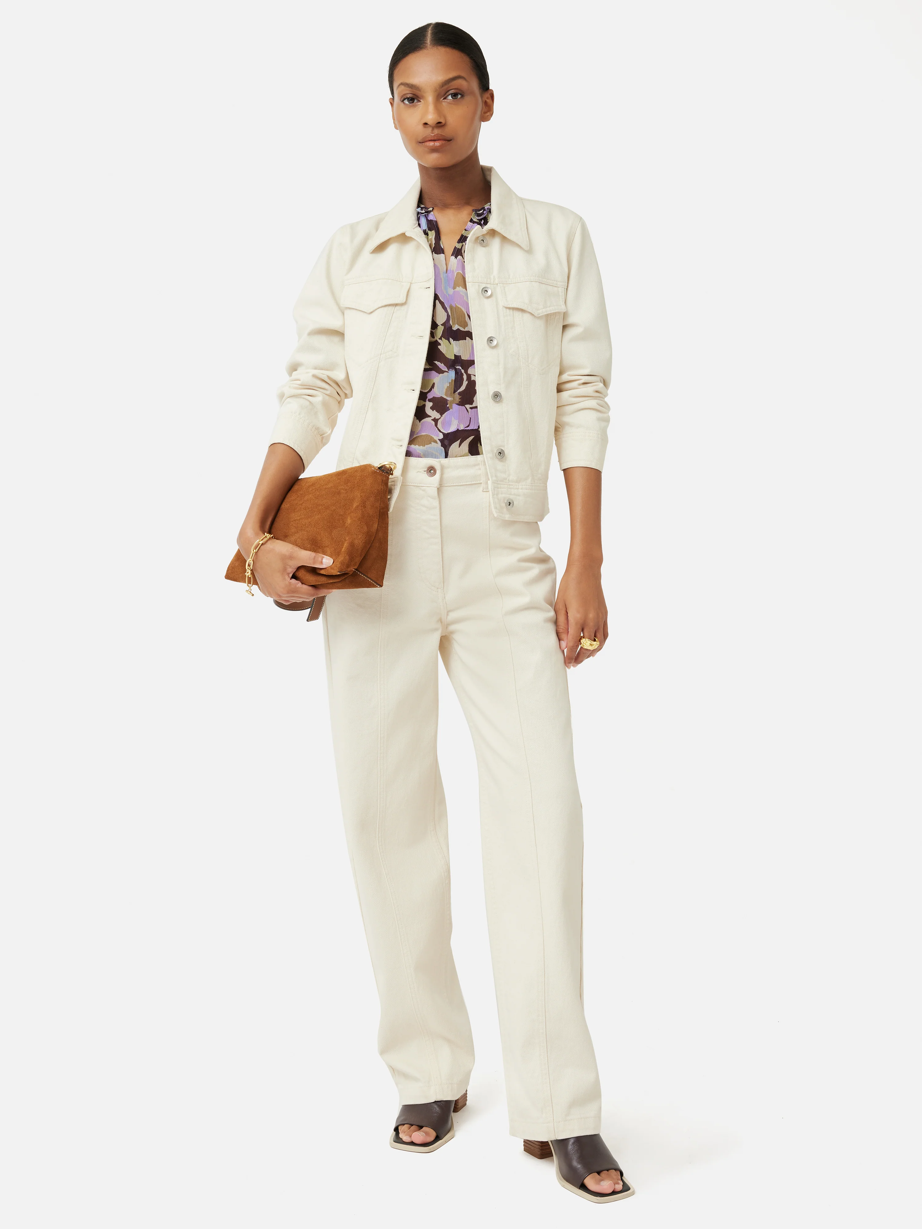 Graphic Pansy Crinkle Top | Lilac - Image 3