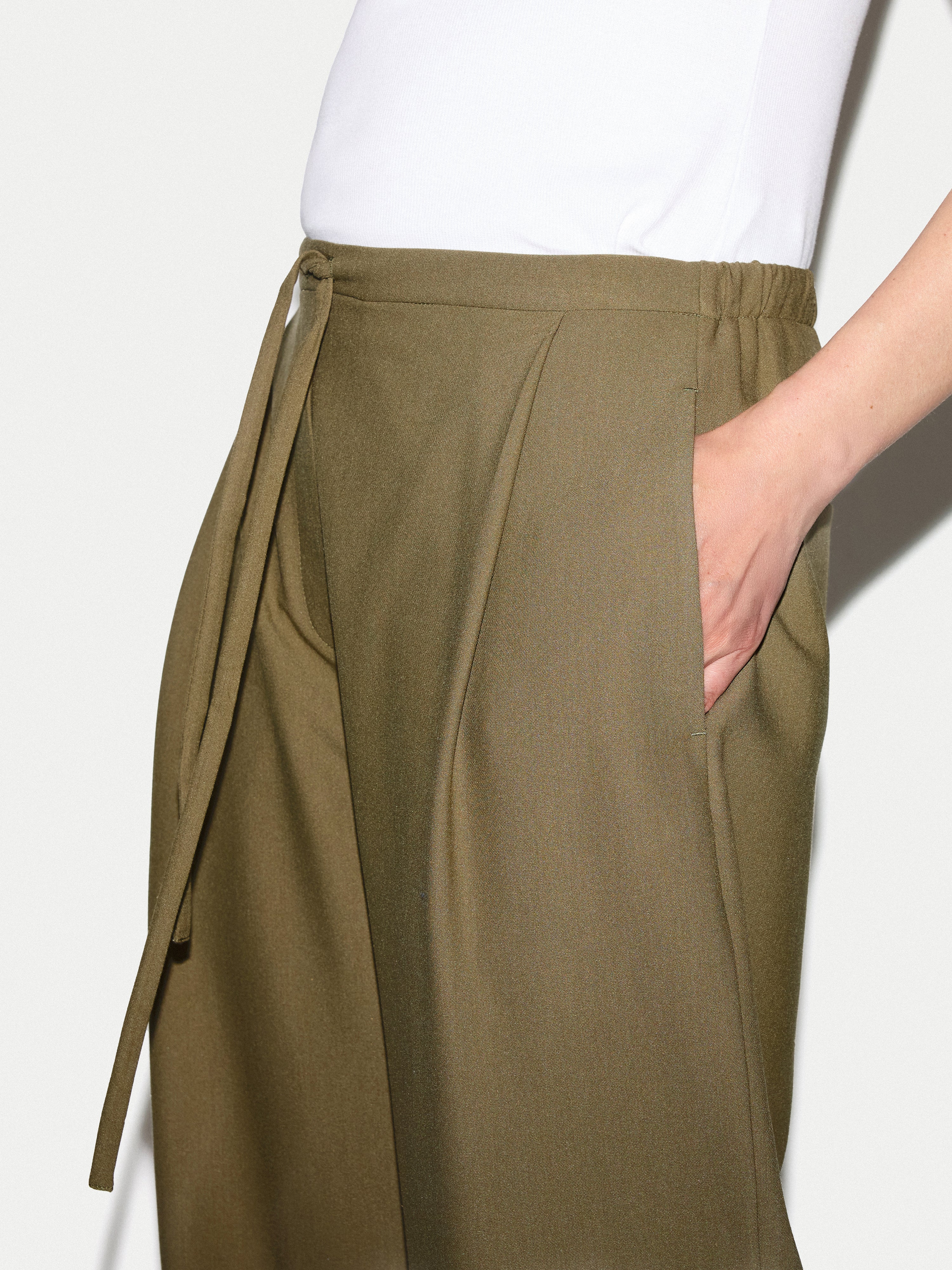 Tailored Drawstring Trouser | Green - Image 4