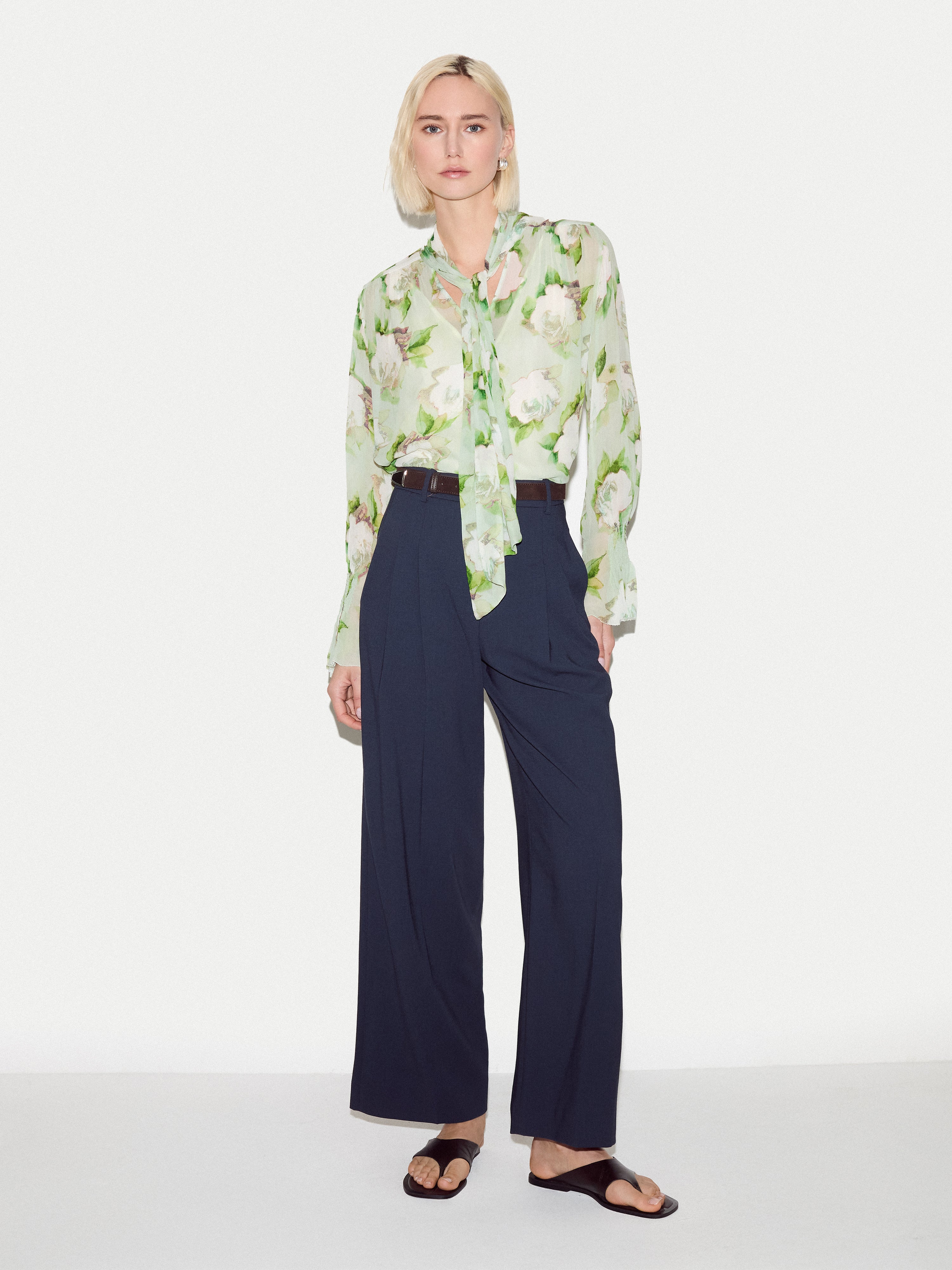 Sketch Rose Georgette Top | Green - Image 2