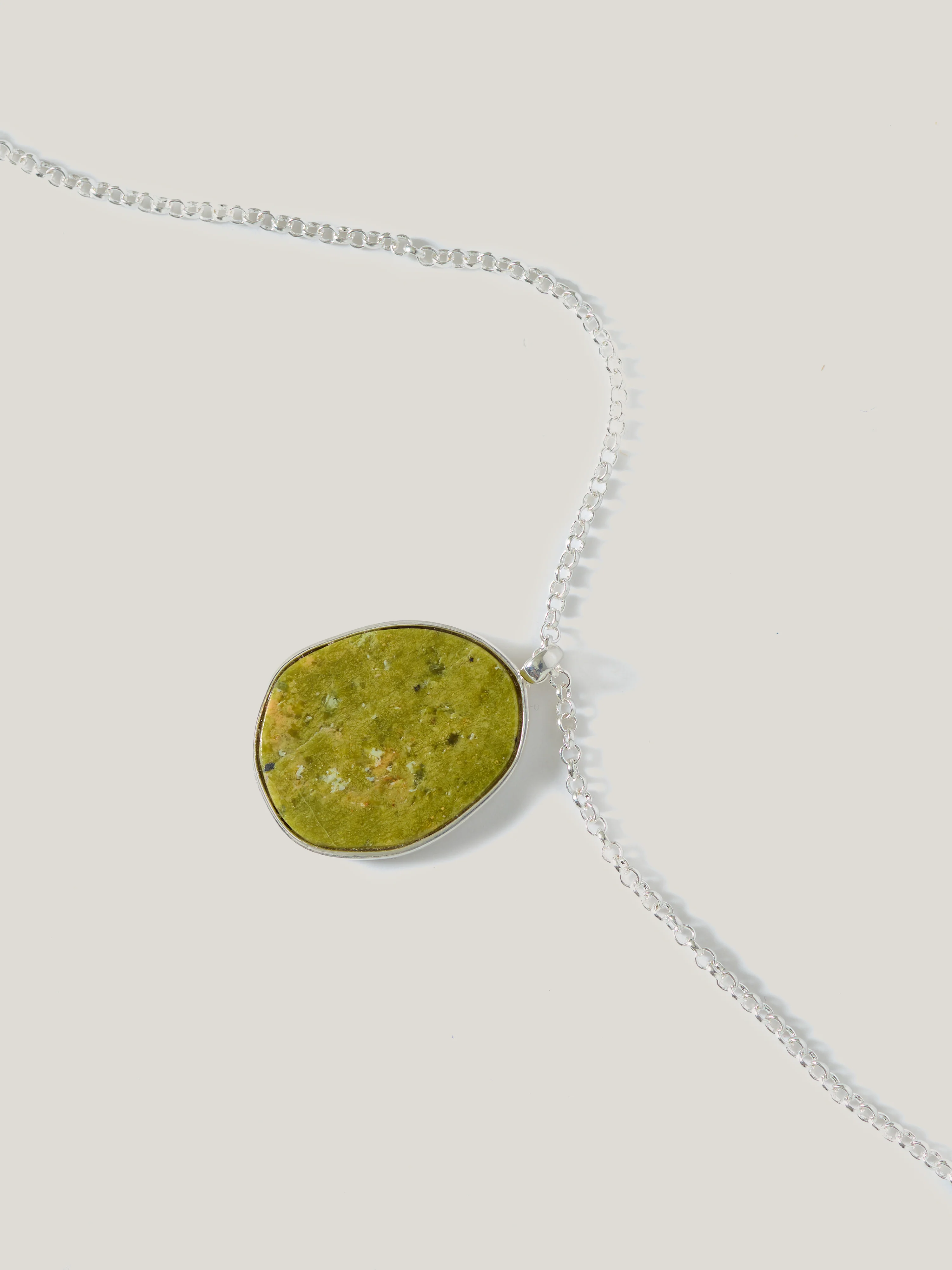 Green Jasper Pendant Necklace | Green - Image 3