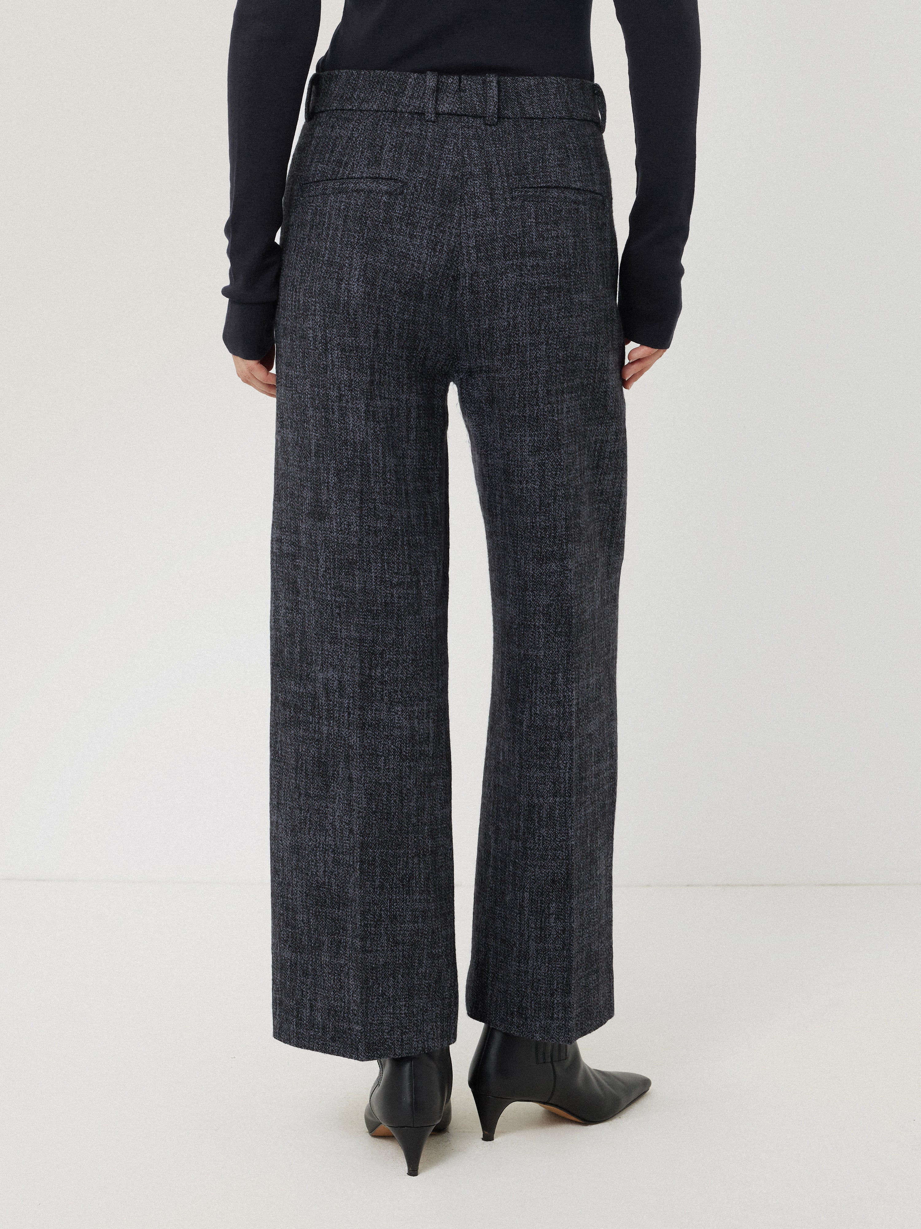 Hale Boucle Cropped Trousers | Navy - Image 6