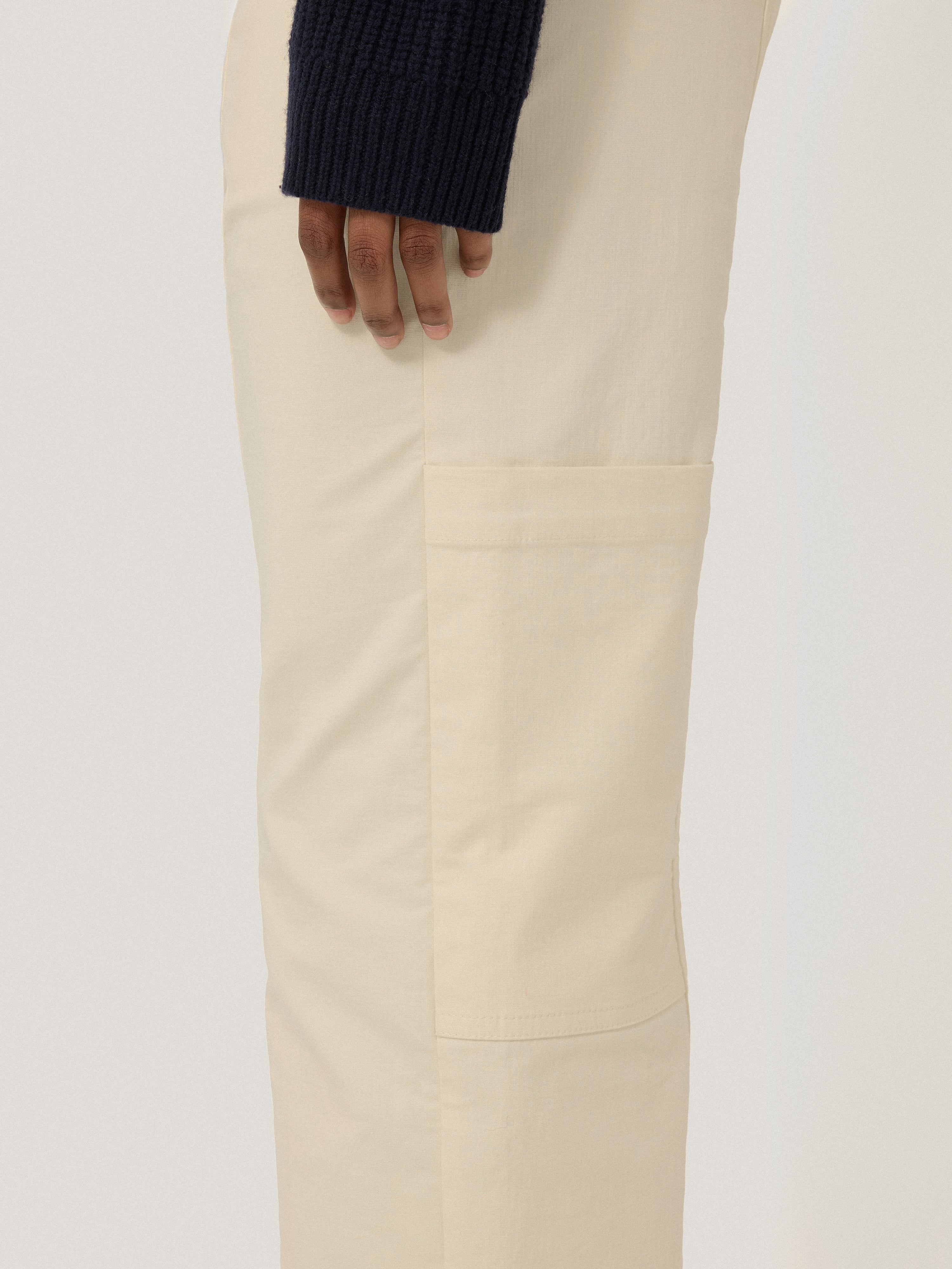 Hatton Cropped Trouser | Cream - Image 2