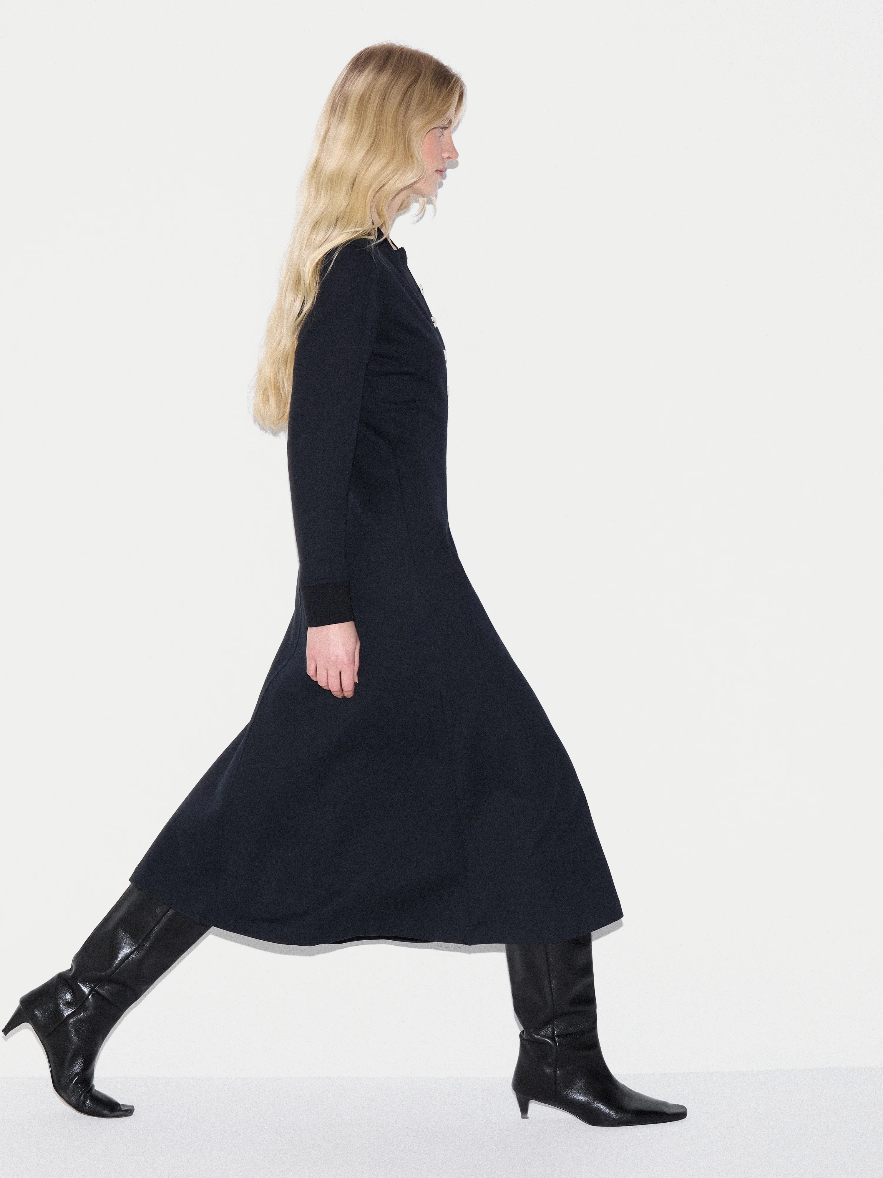 Heavy Jersey Button Dress | Navy - Image 3