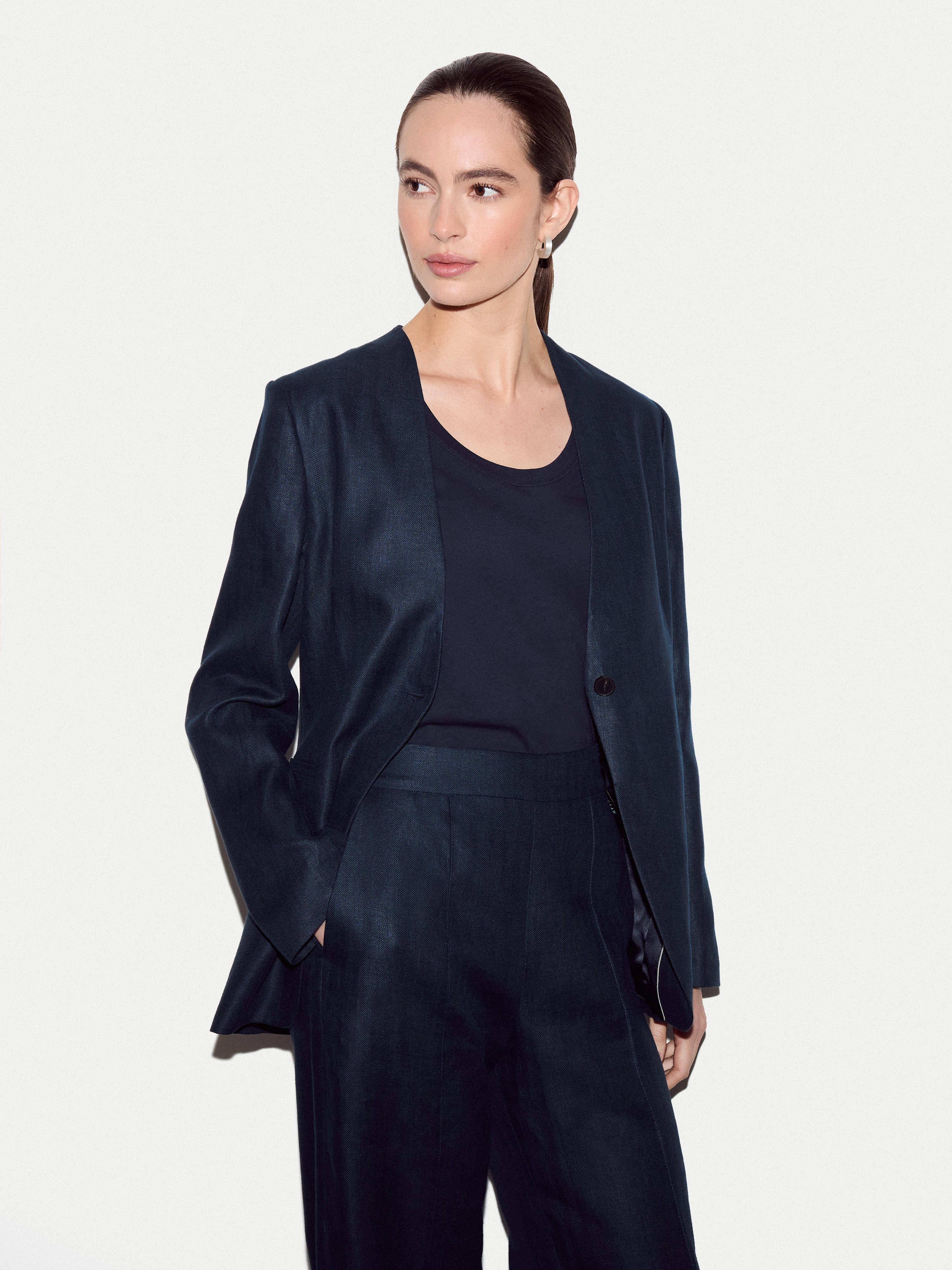 Irish Linen Collarless Blazer | Navy - Image 3