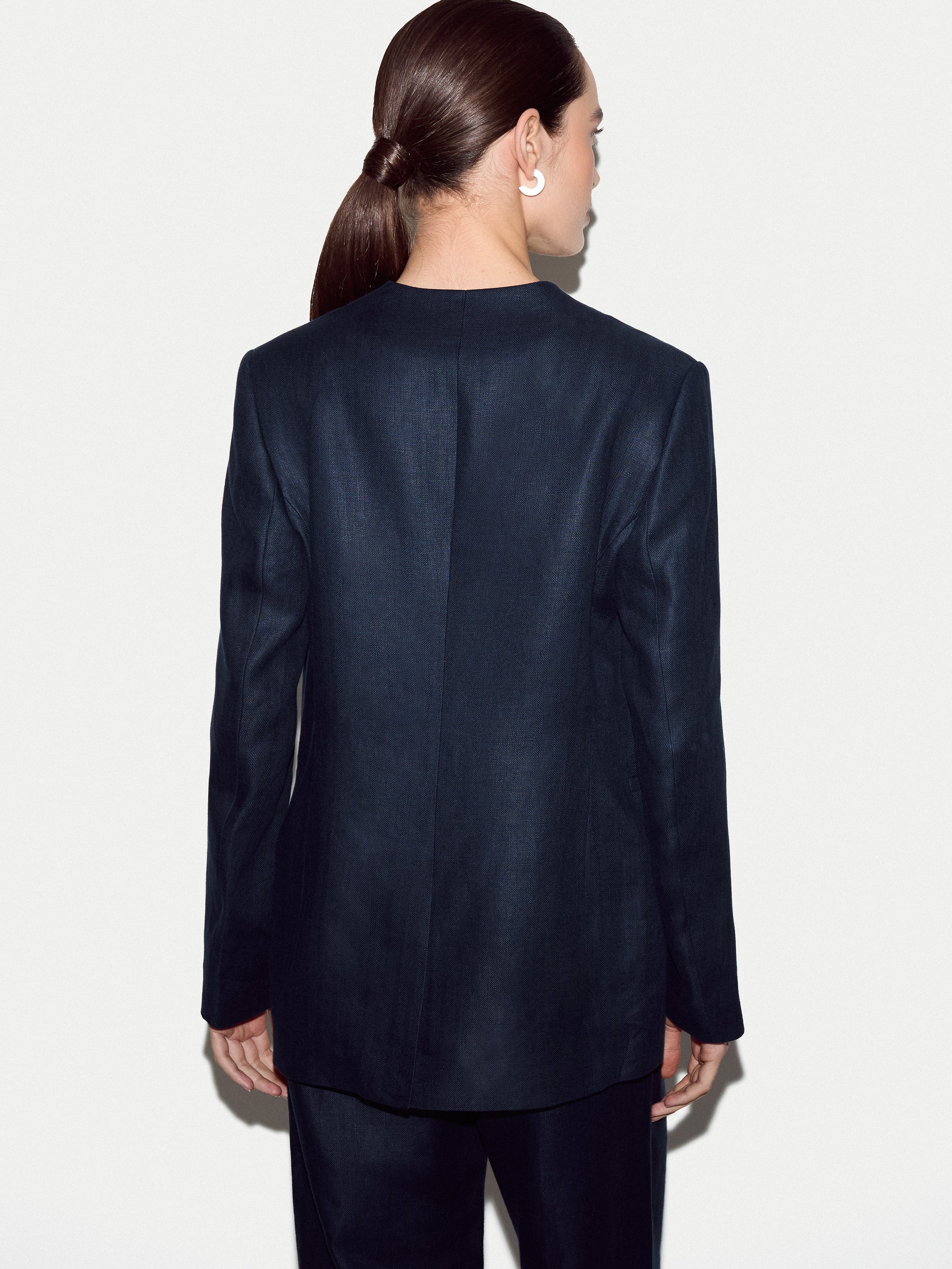 Irish Linen Collarless Blazer | Navy - Image 5