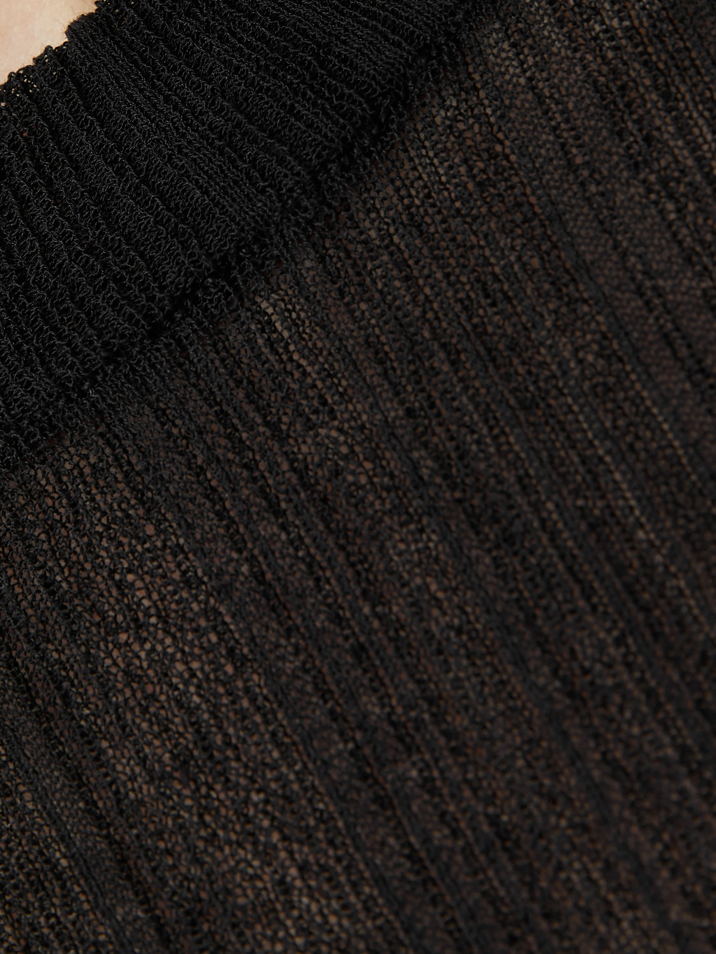 Irregular Plisse Crew Top | Black - Image 8