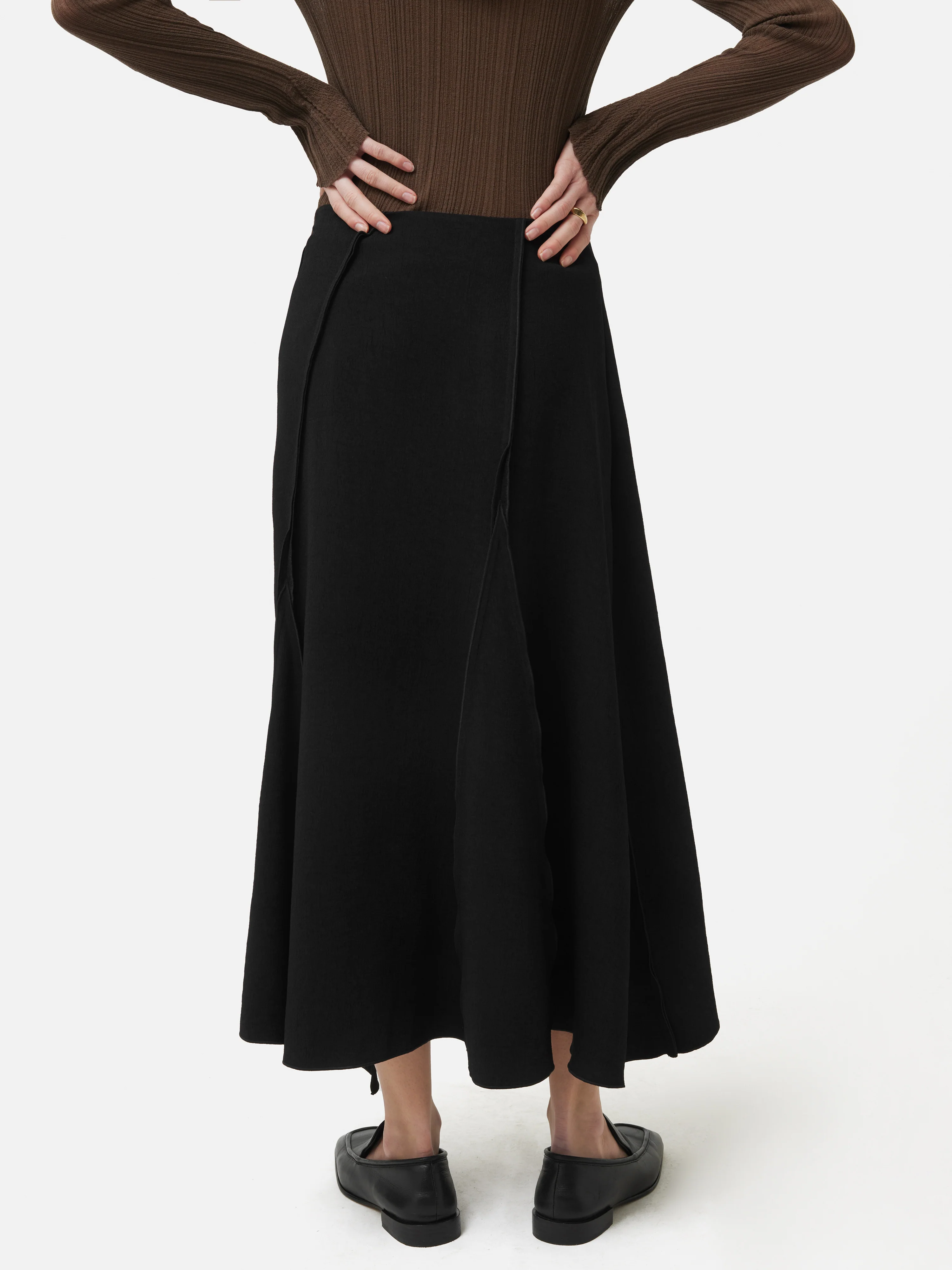 Japanese Crepe Seamed Skirt | Black - Image 5