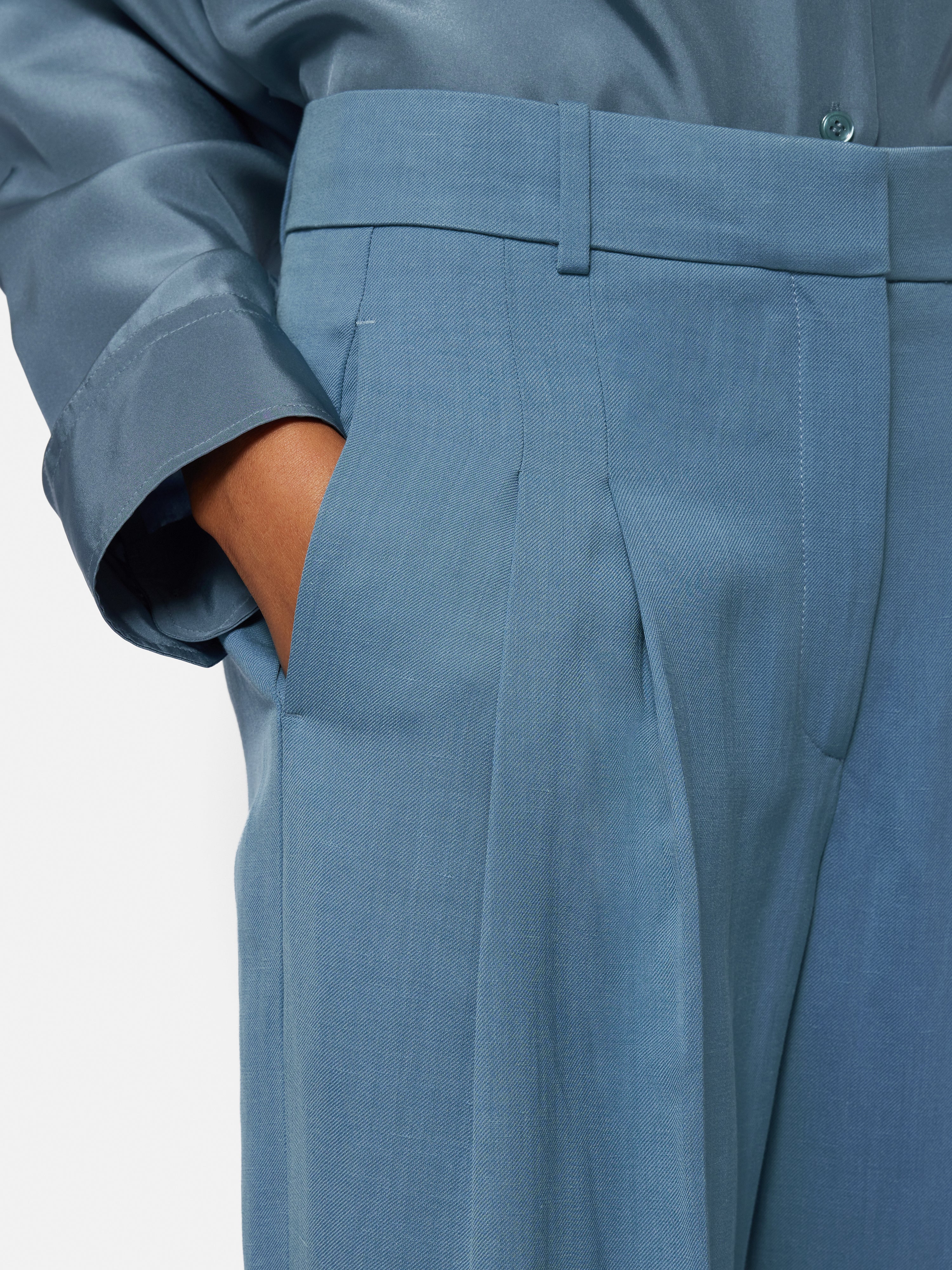 Kemp Italian Linen Trouser | Blue - Image 6