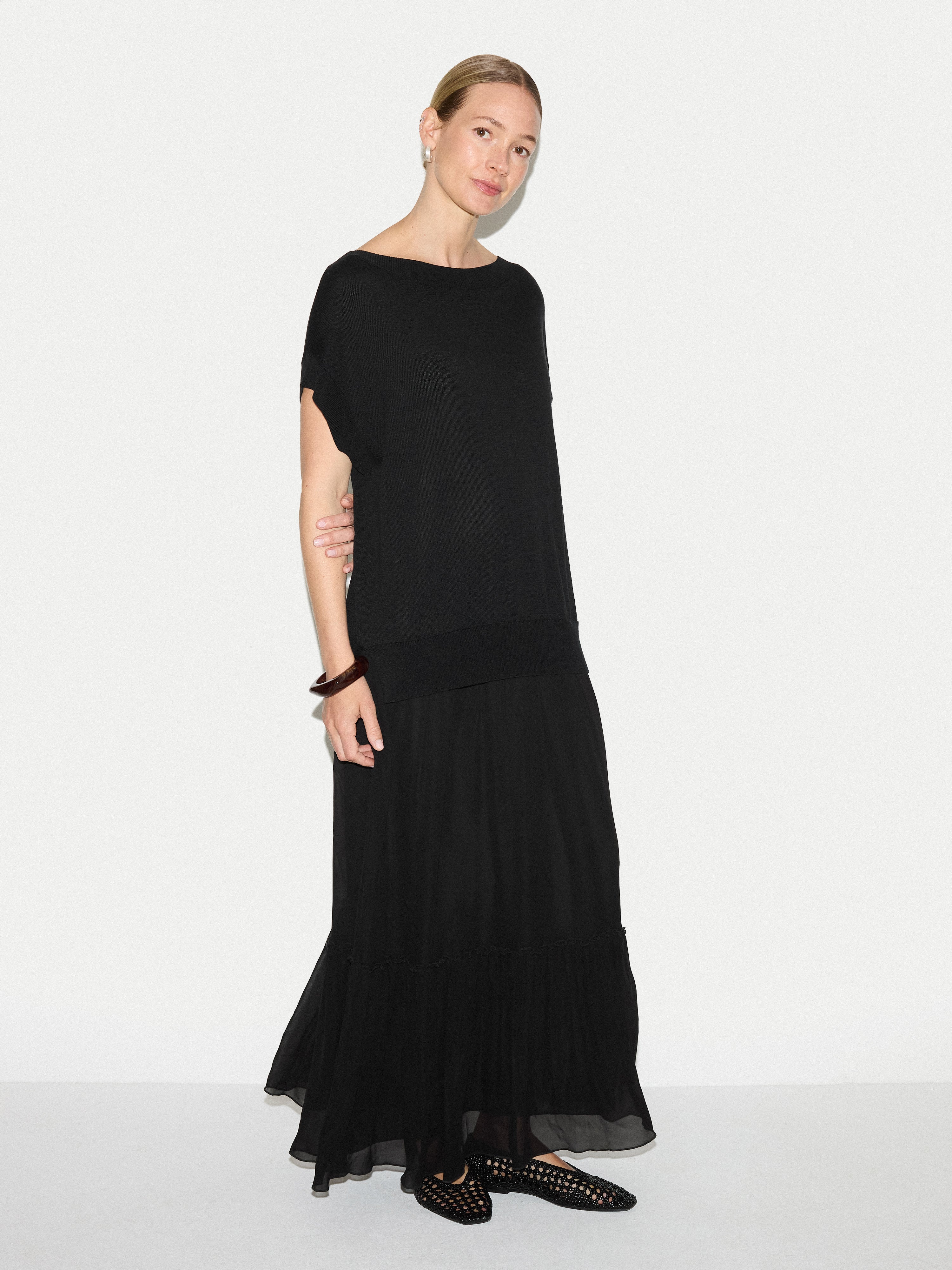 Knit Flowy Dress | Black - Image 2