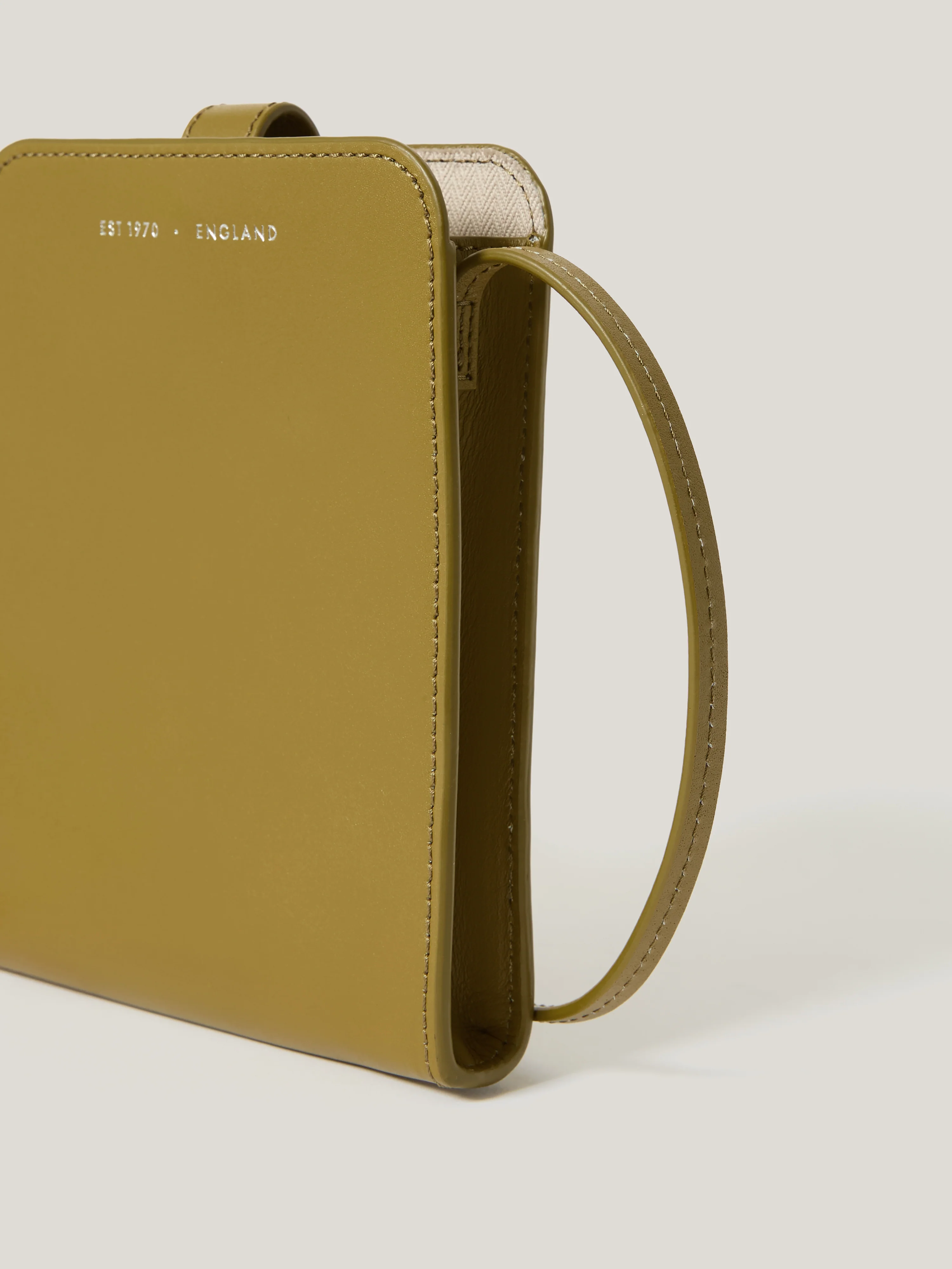 Leather Crossbody Phone Bag | Green - Image 3
