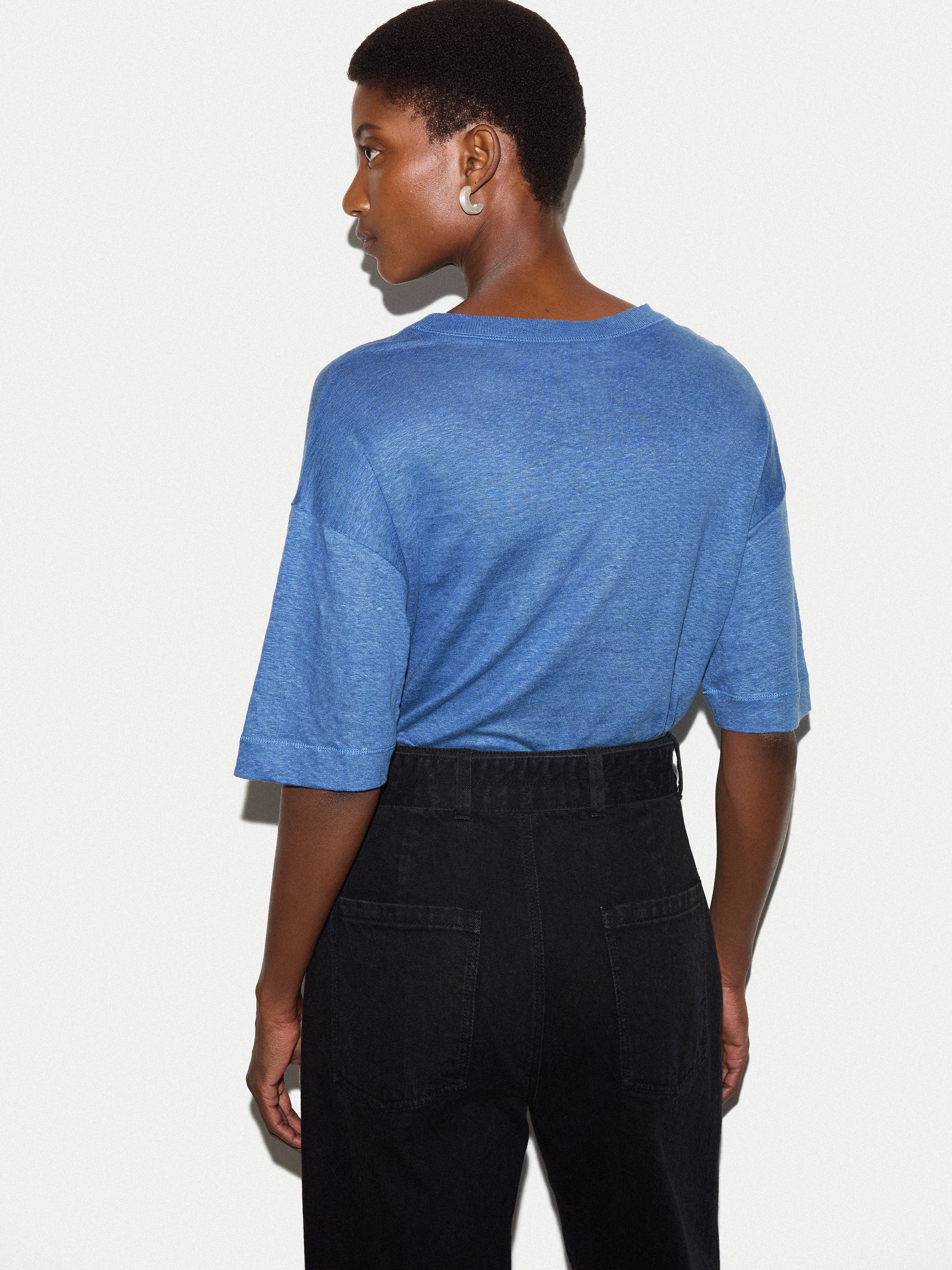 Linen Boxy T-shirt | Blue - Image 4