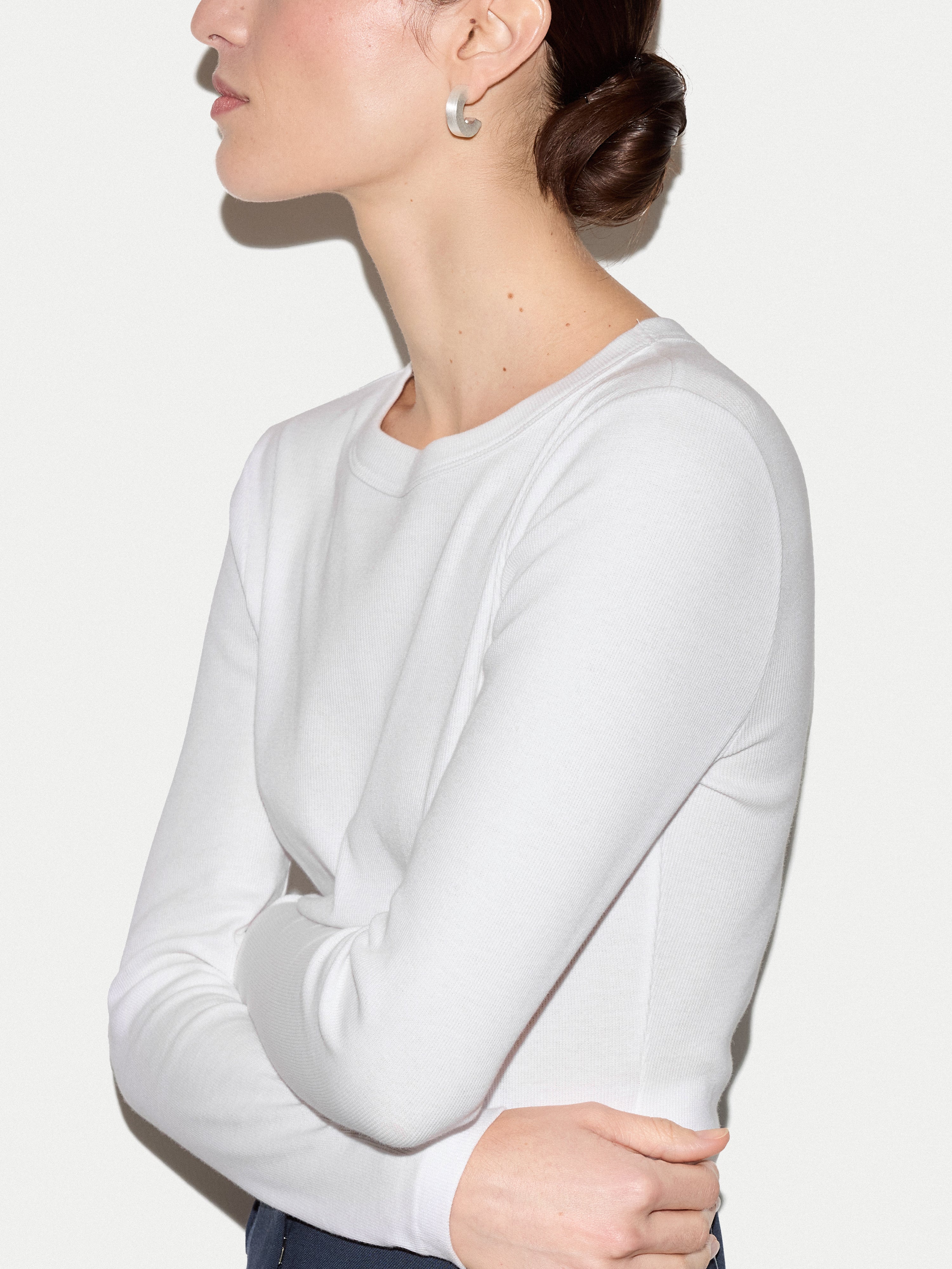 Long Sleeve Fine Cotton Baby T-shirt | White - Image 3