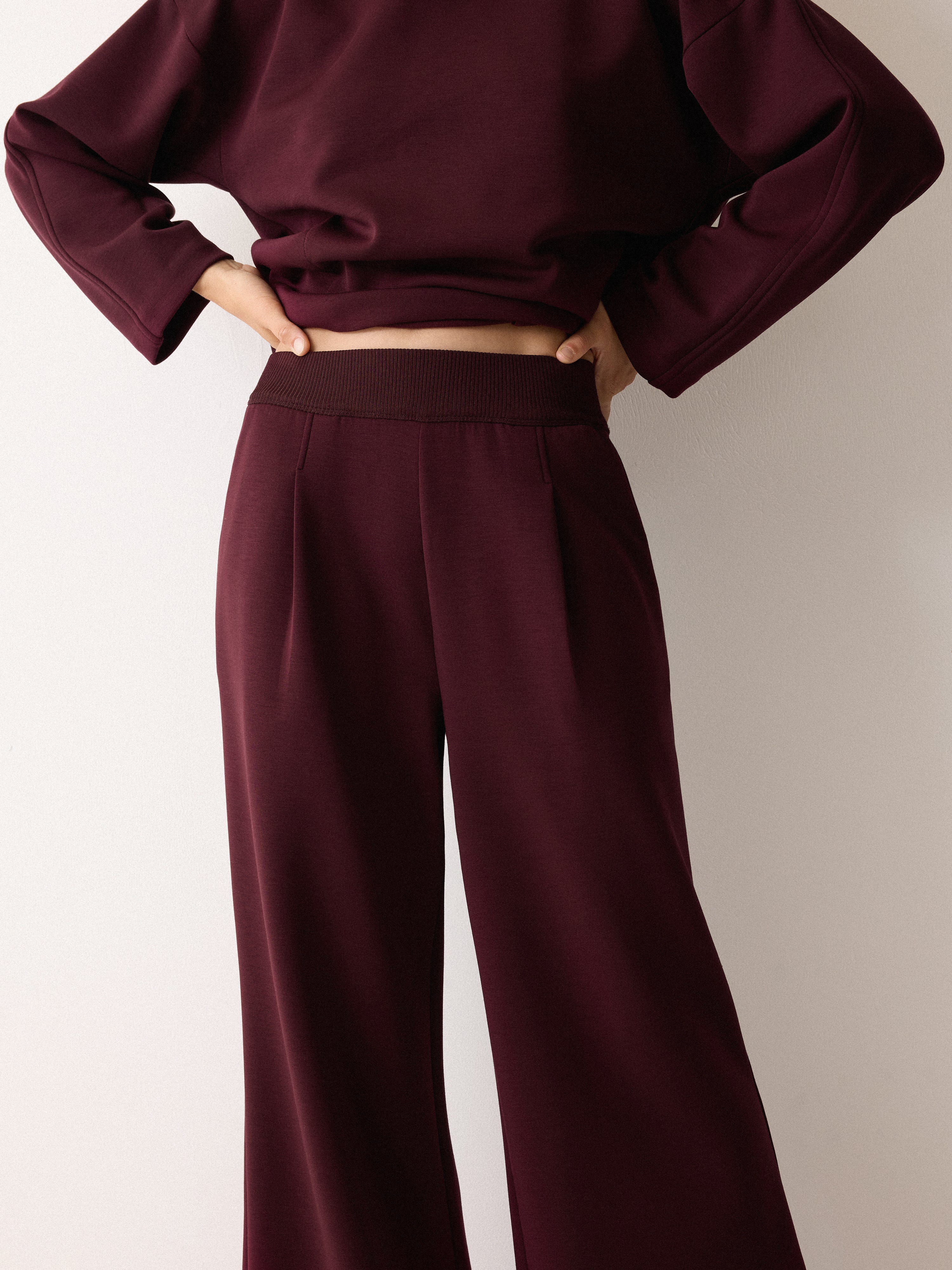 Luxe Pleated Track Pant | Burgundy - Image 3