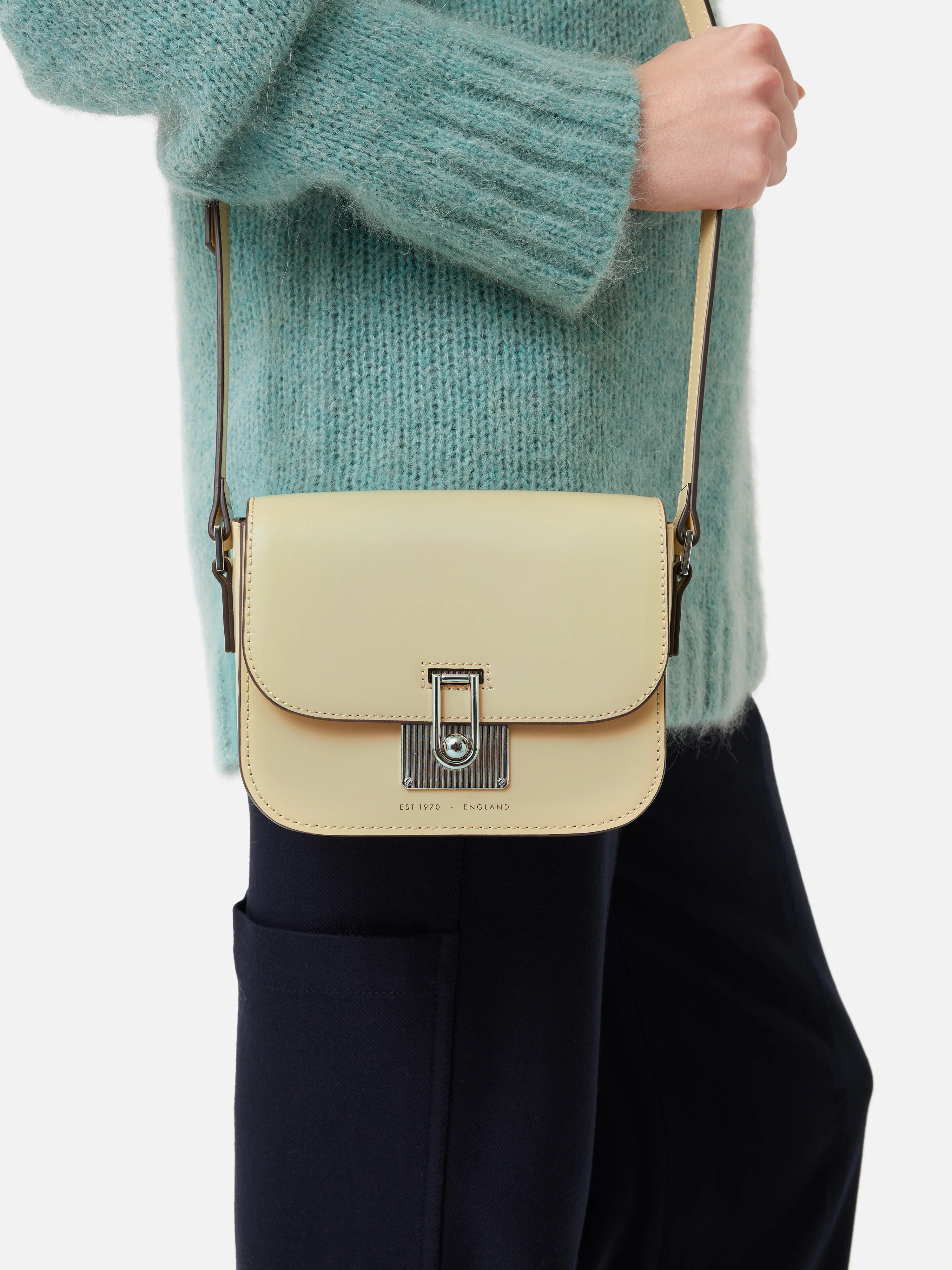 Meret Crossbody | Cream - Image 4