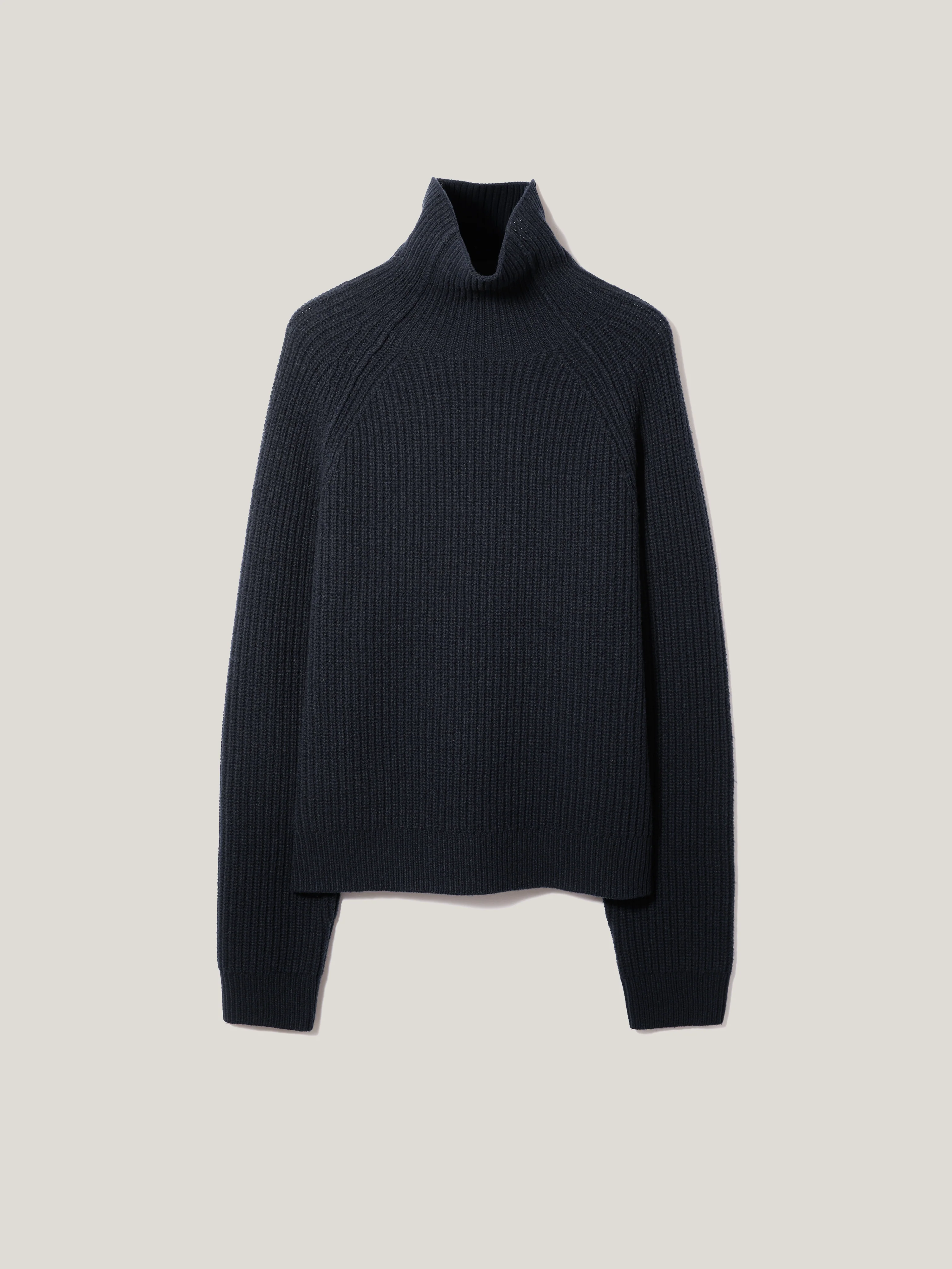 Merino Fishermans Rib Jumper | Navy - Image 8