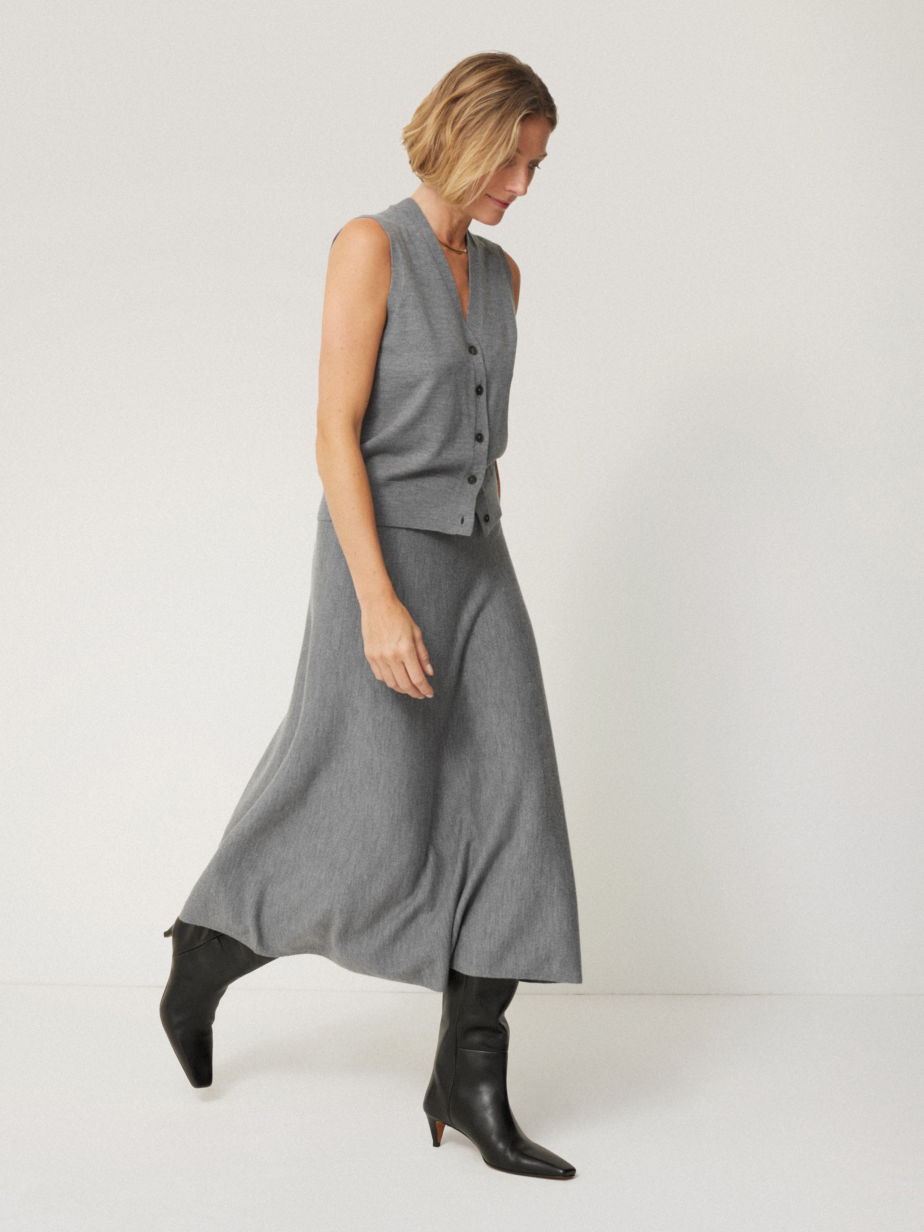 Merino Knitted A-line Skirt | Grey - Image 3