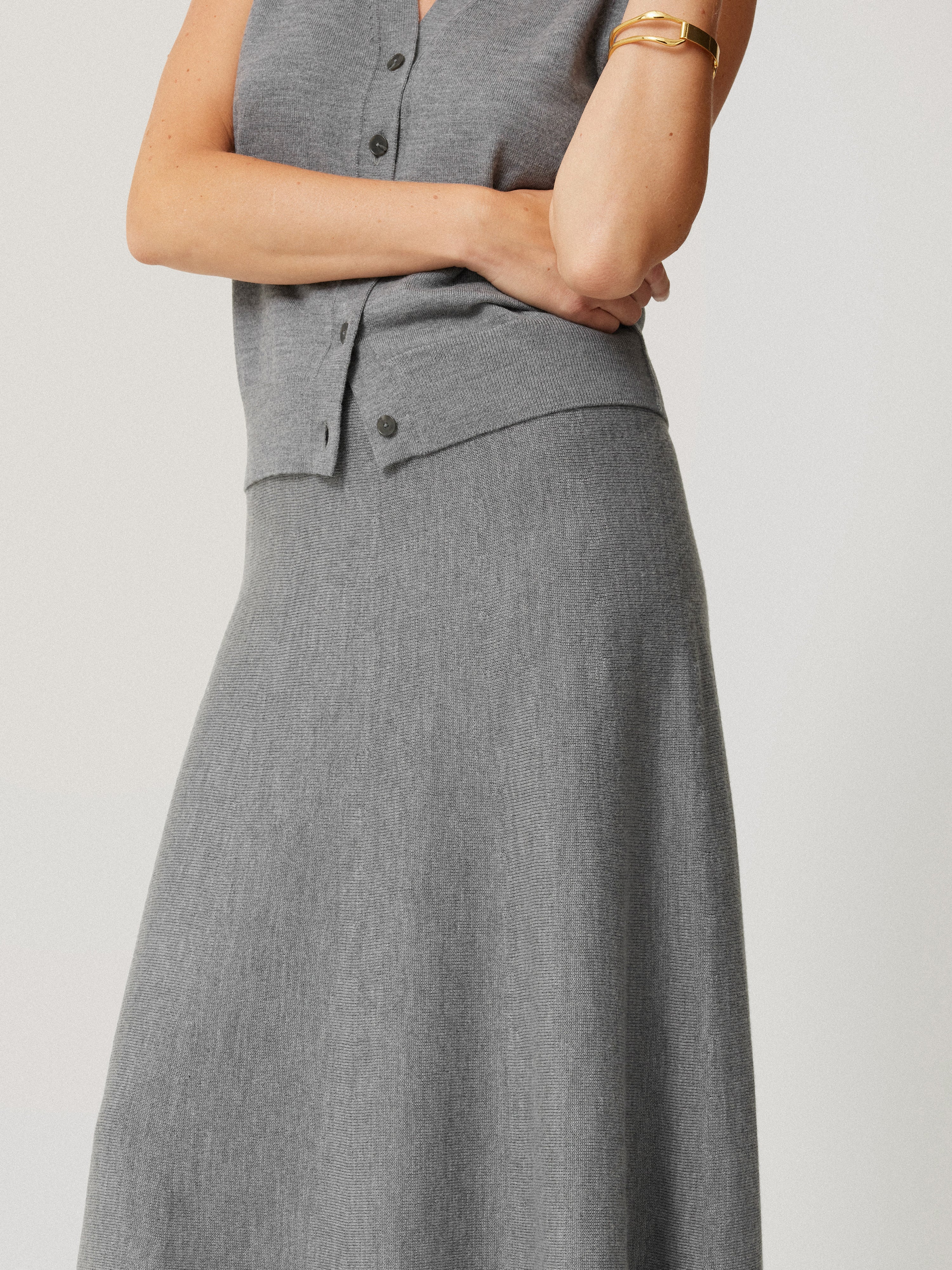 Merino Knitted A-line Skirt | Grey - Image 4