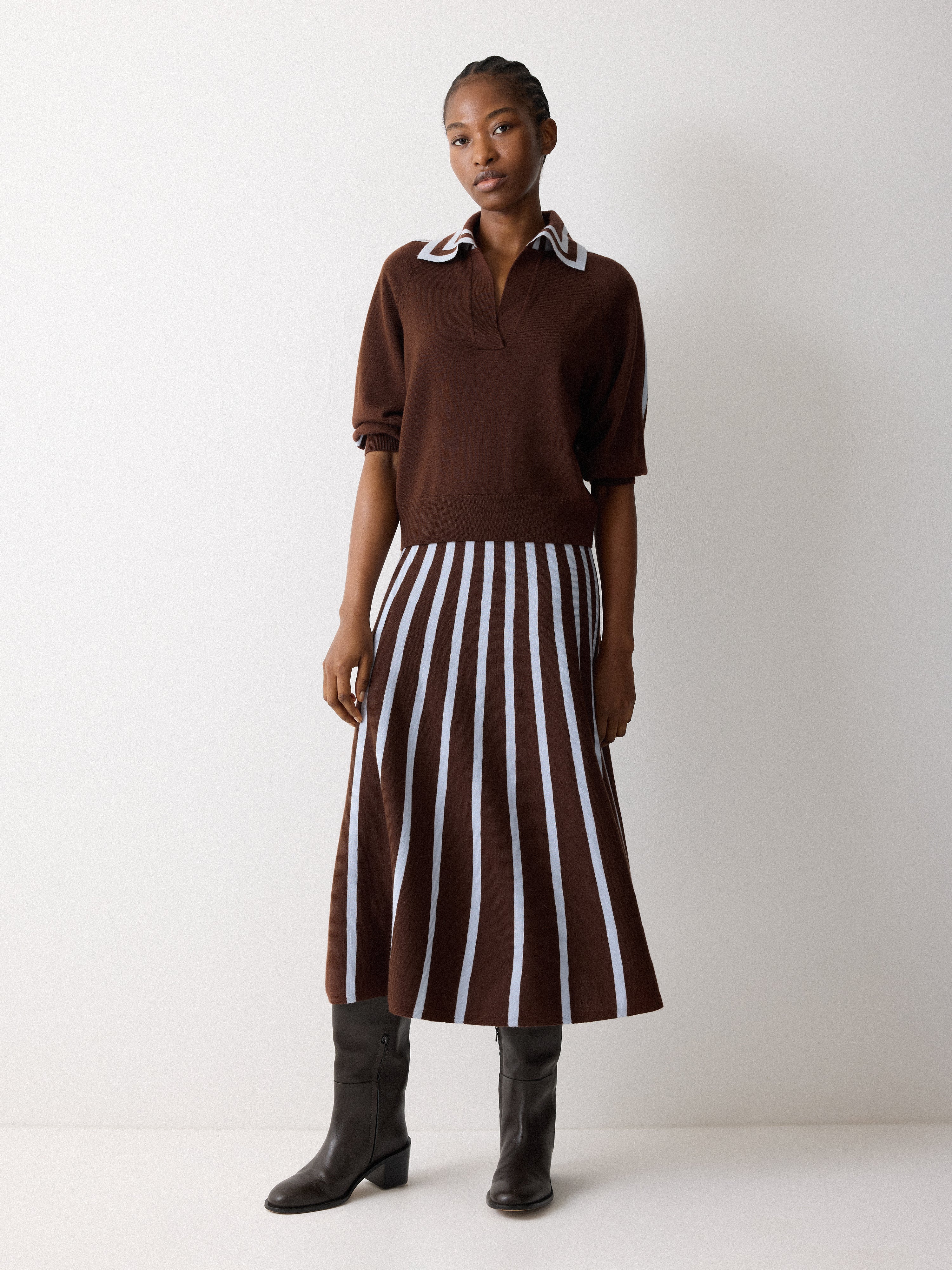 Merino Marine Collar Jumper | Brown - Image 2