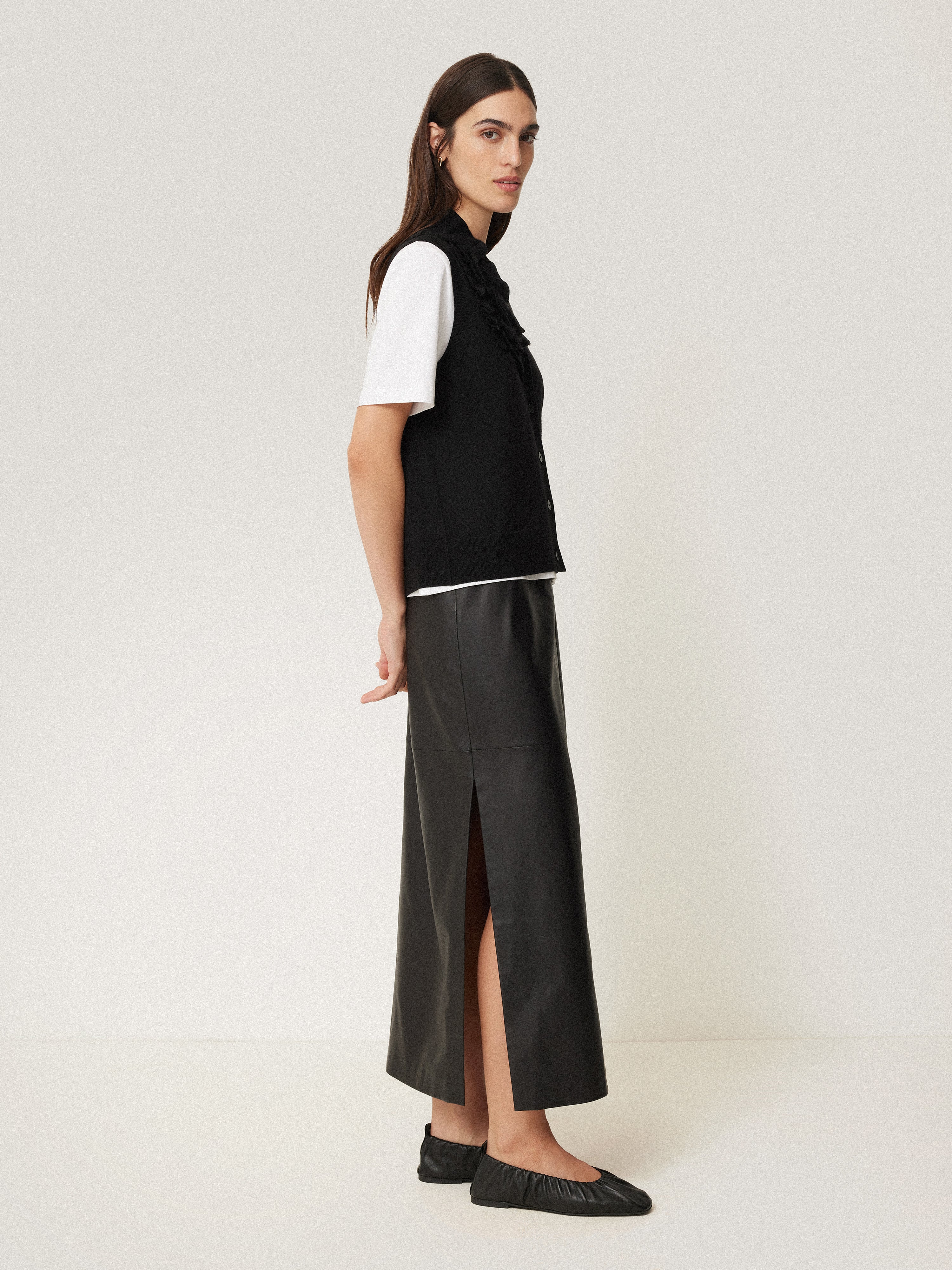 Merino Ruffle Waistcoat | Black - Image 6