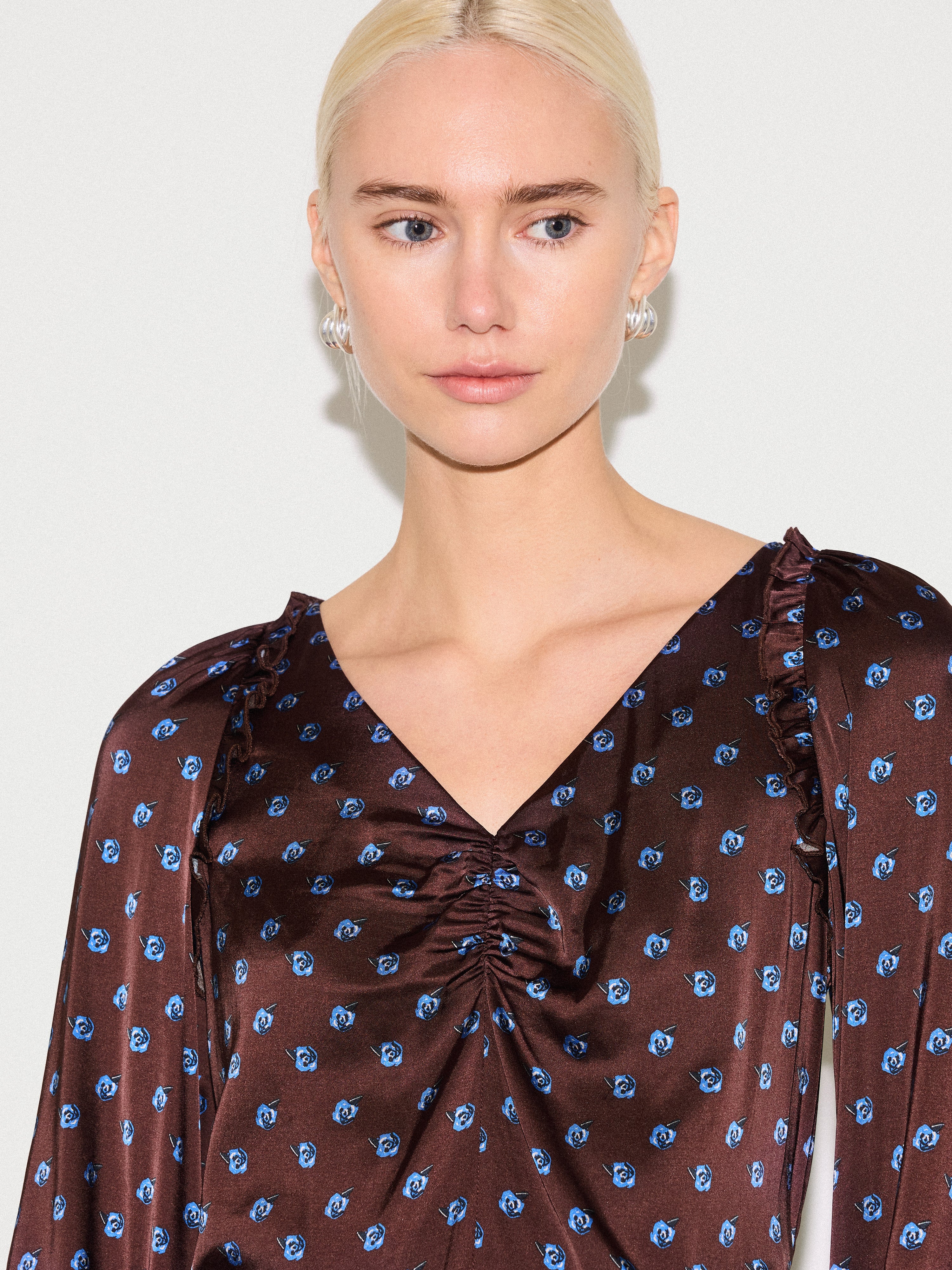 Mini Geo Rose Frill Detail Top | Burgundy - Image 3