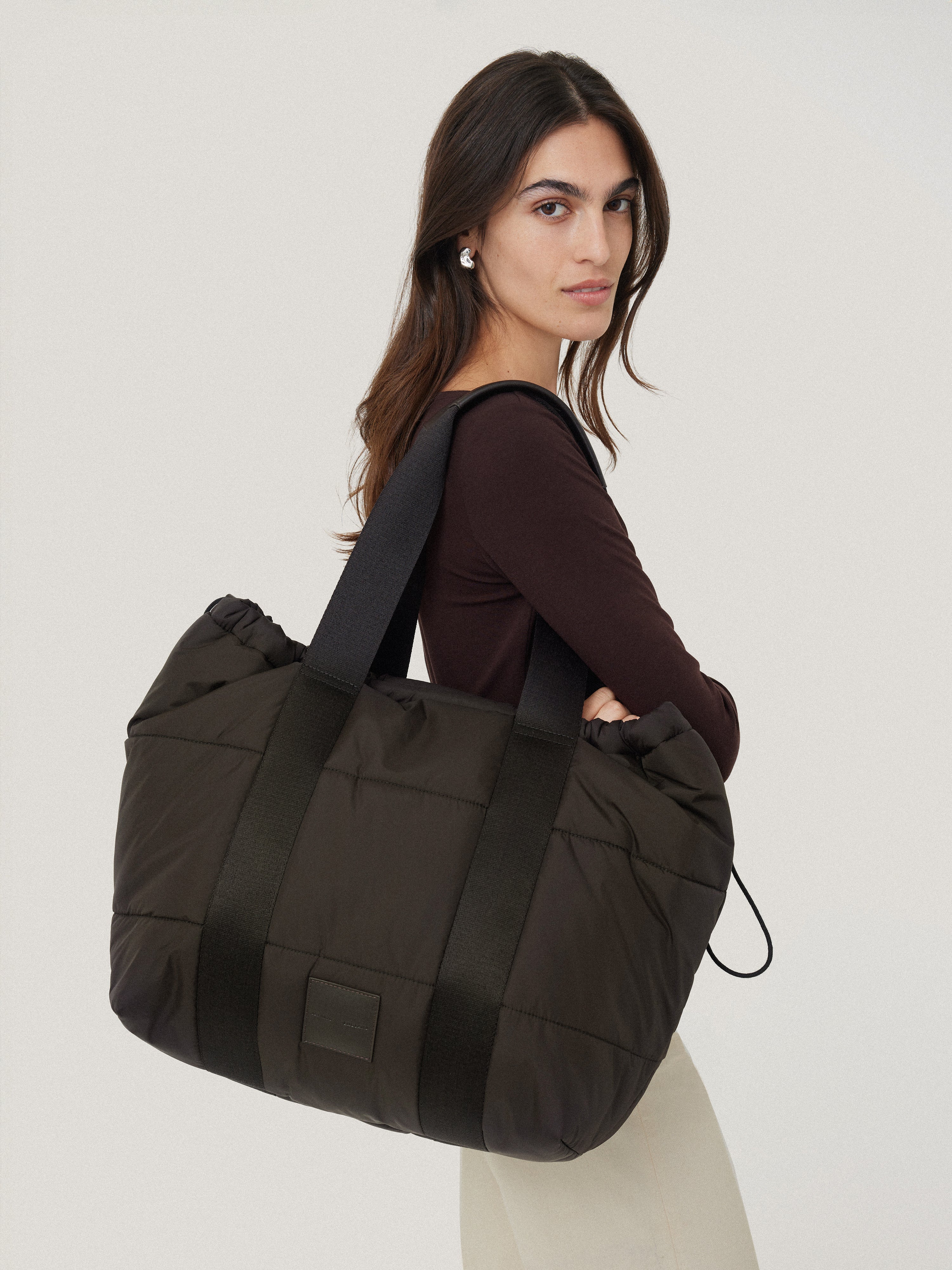 Nylon Quilted Drawstring Tote | Chocolate - Image 3