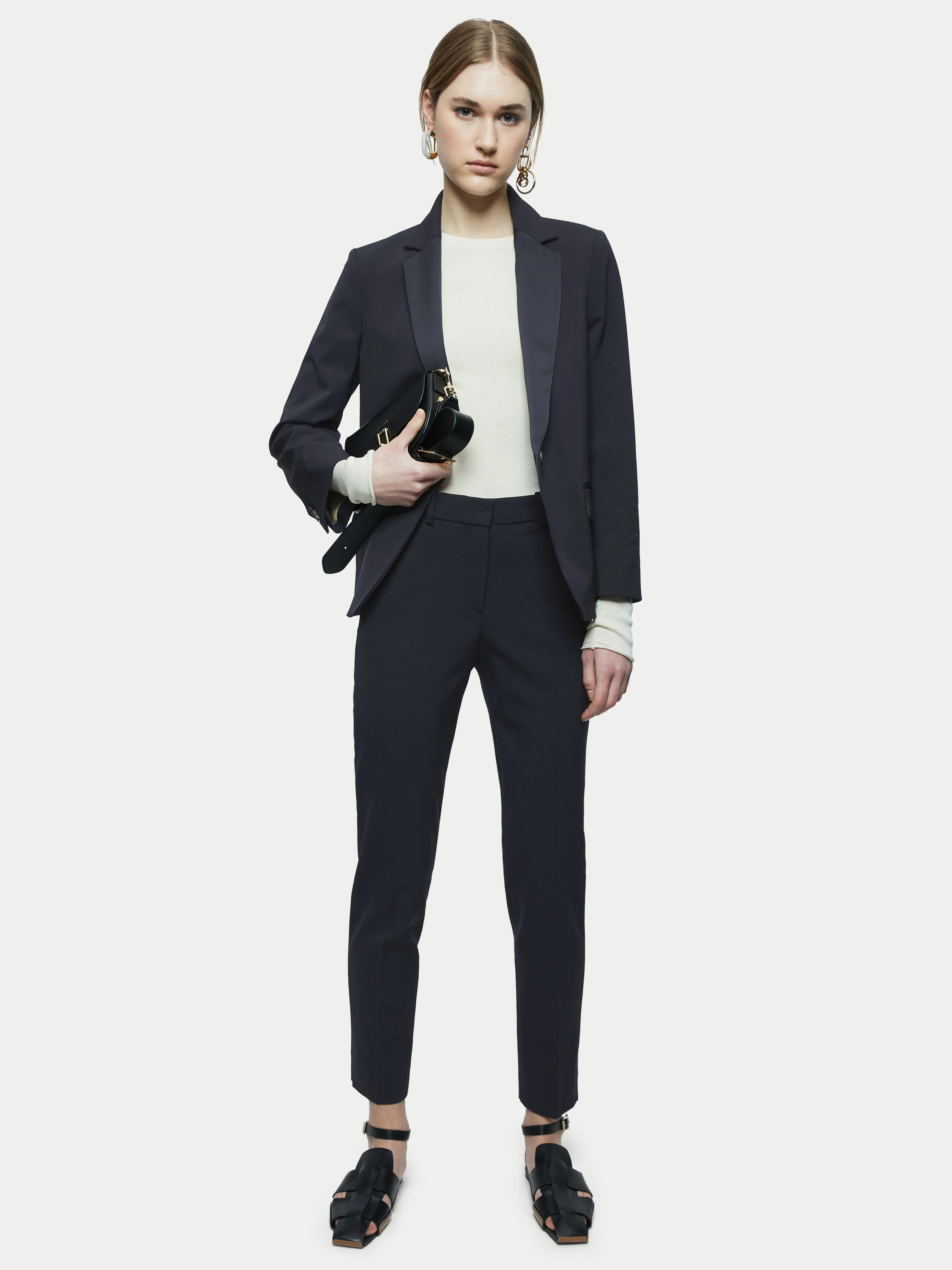 Paris Brook Satin Lapel Shortline Blazer | Navy - Image 4